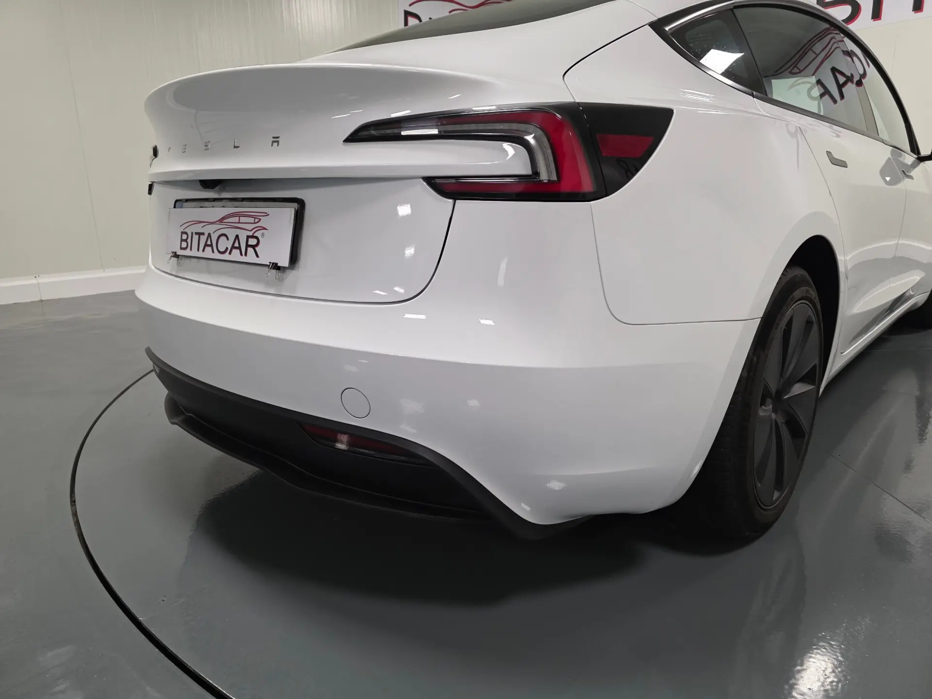 Tesla Model 3 Tração Traseira Premium 38