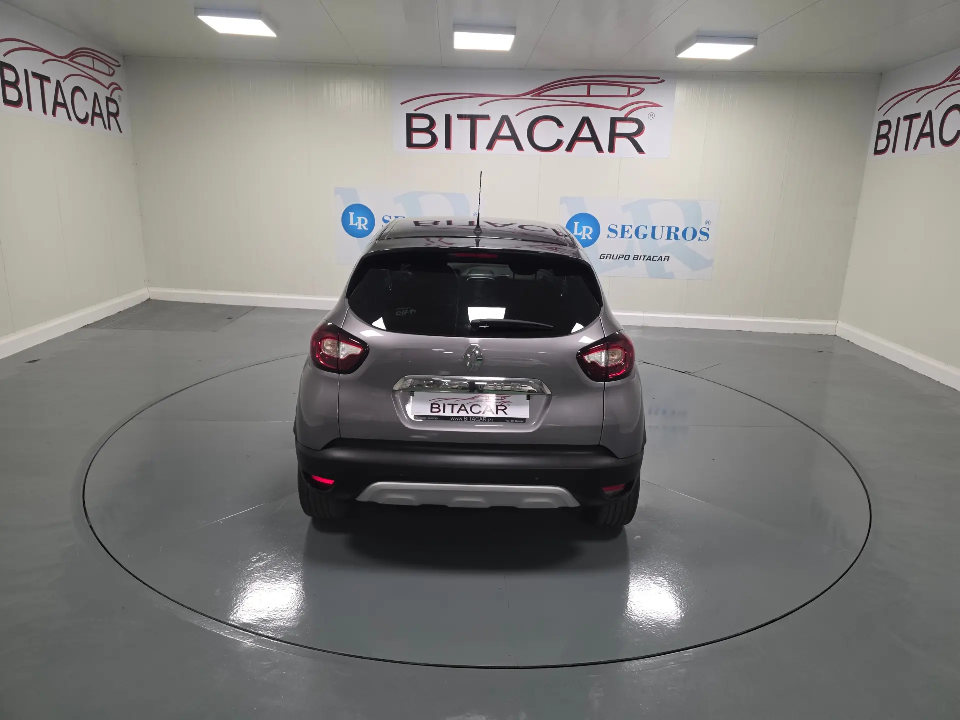Renault Captur 1.5 DCI EXCLUSIVE 40
