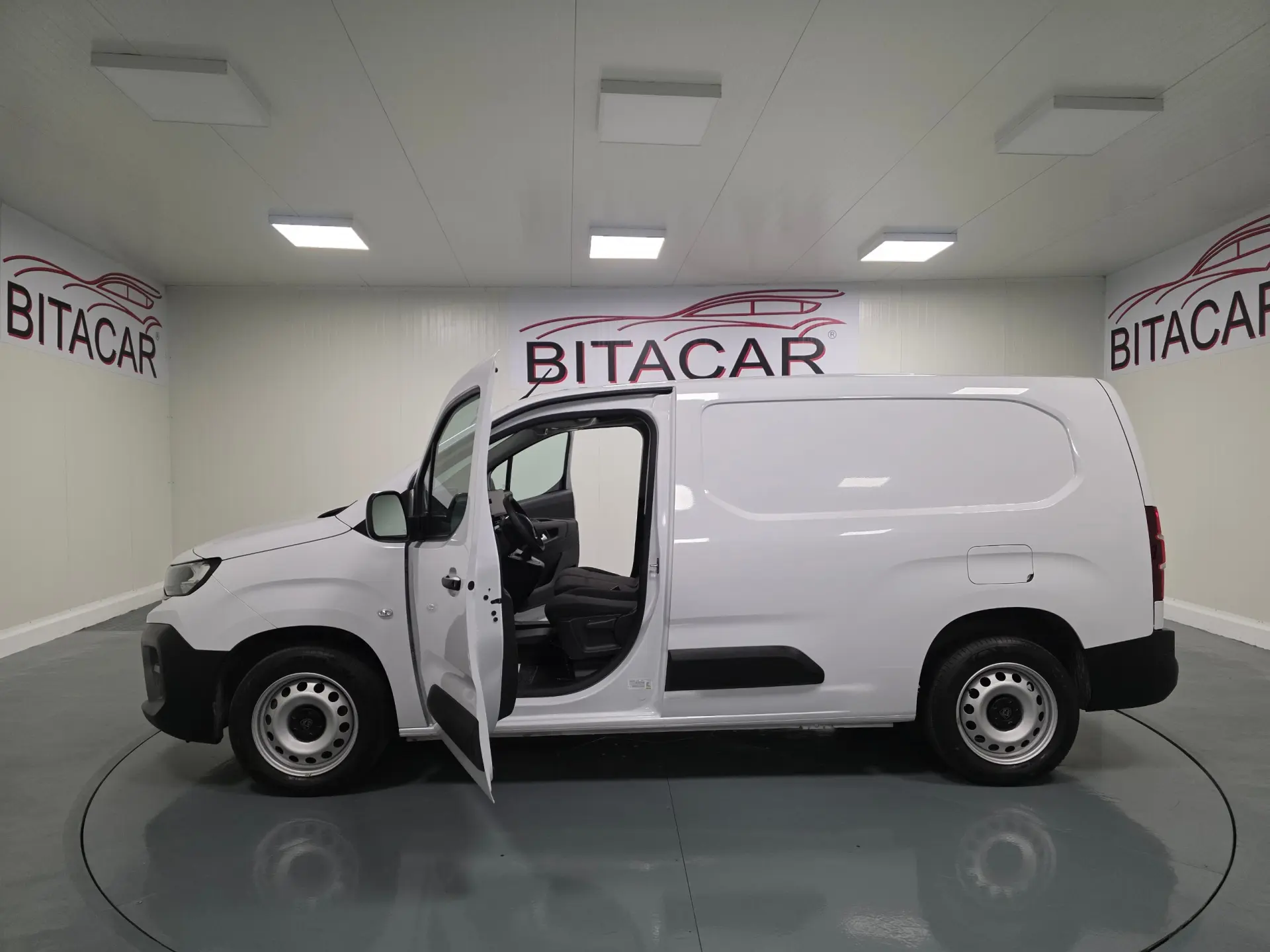 Peugeot Partner 1.5 BLUEHDI 100CV LONGA CAMARA TRASEIRA 59