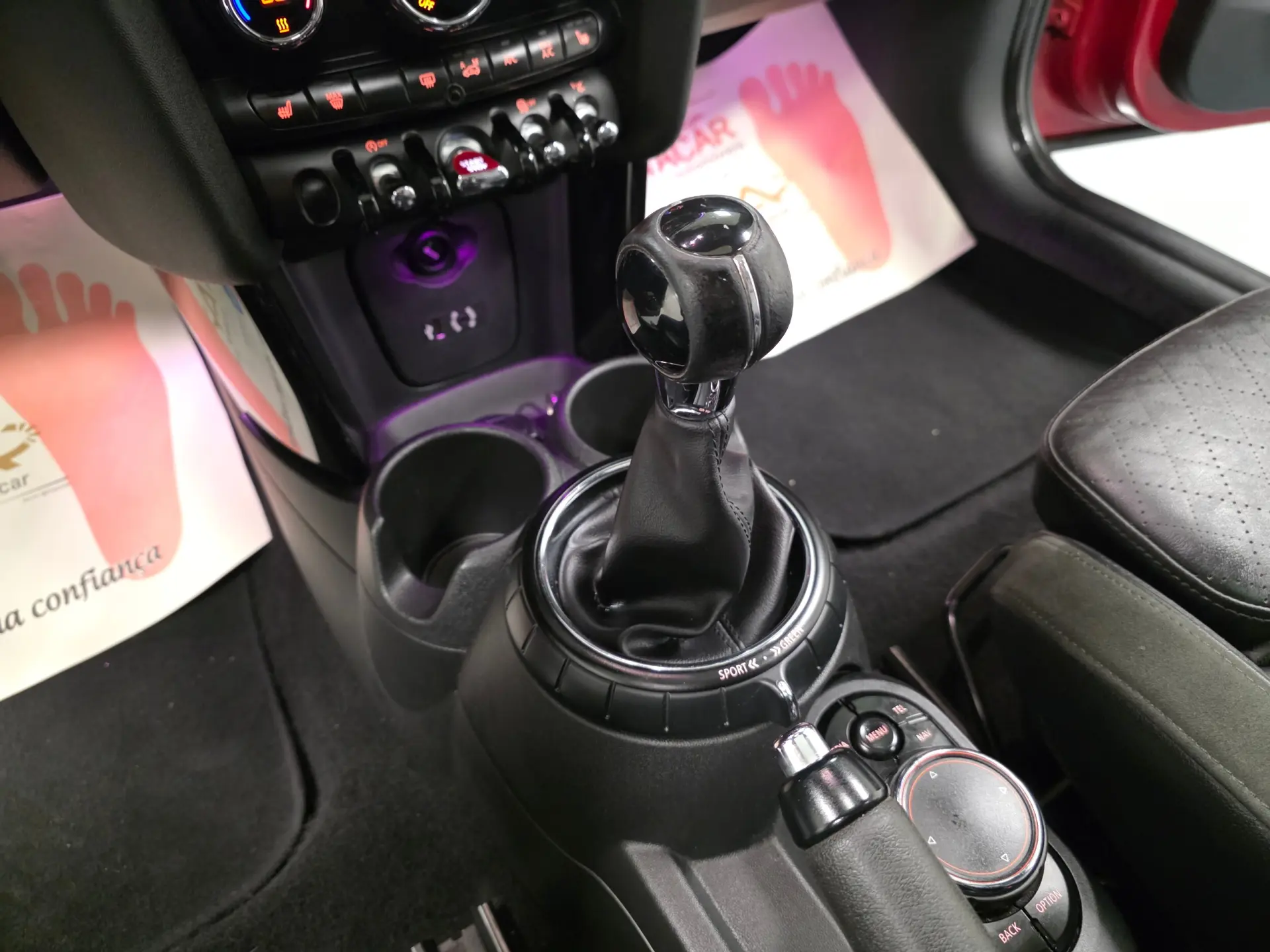 MINI 3 Portas Cooper D 105