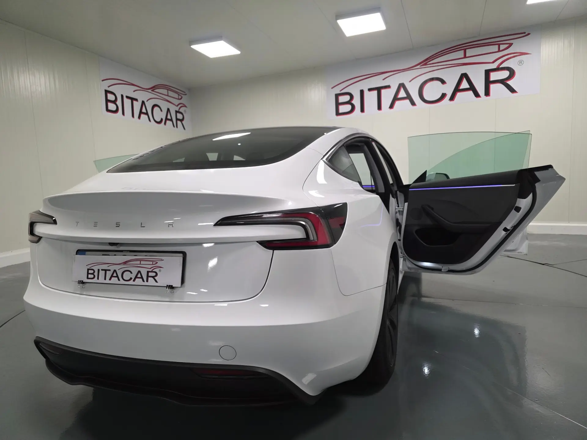 Tesla Model 3 Tração Traseira Premium 55