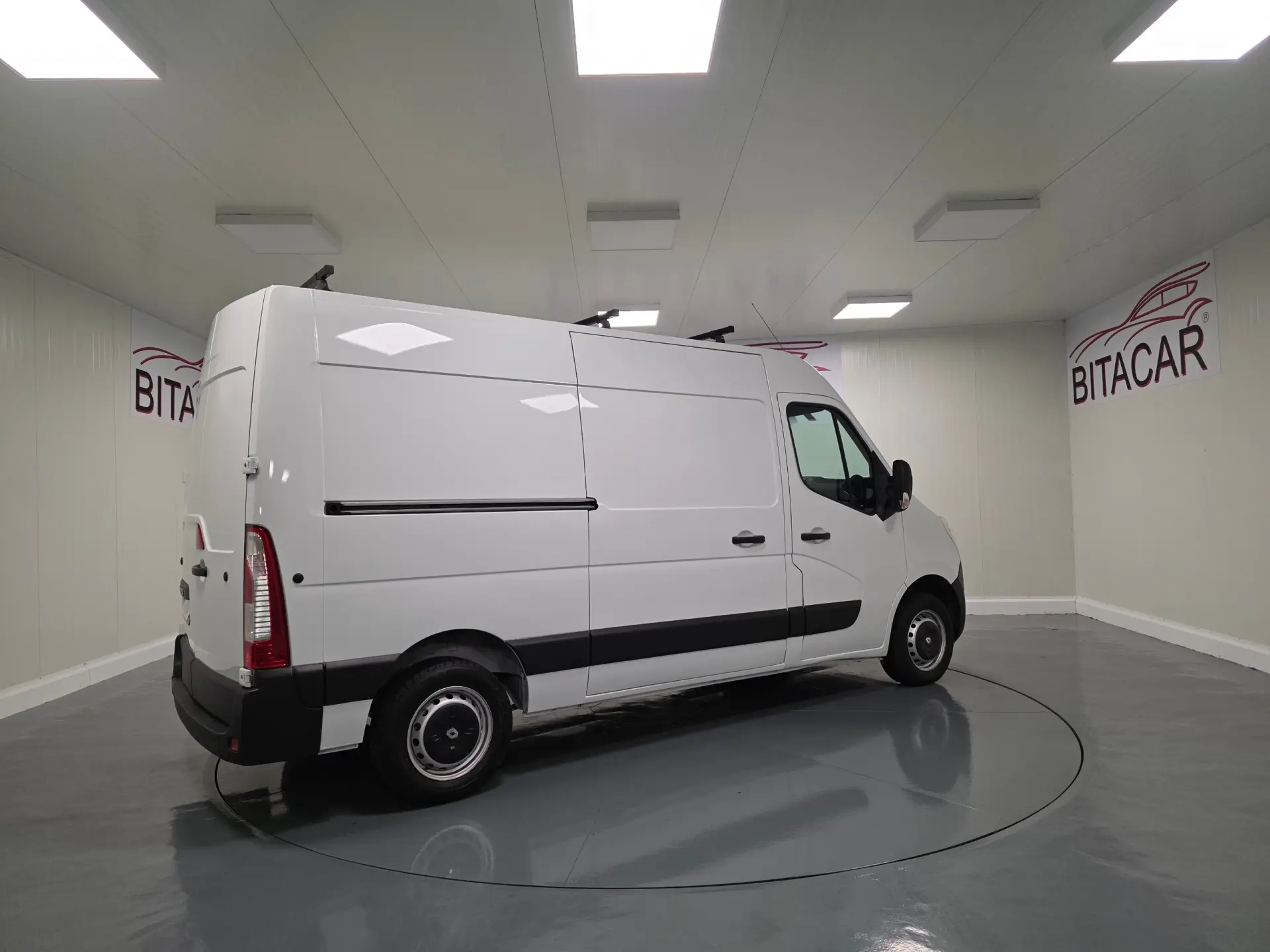 Renault Master 2.3 dCi L2H2 3.5T 34