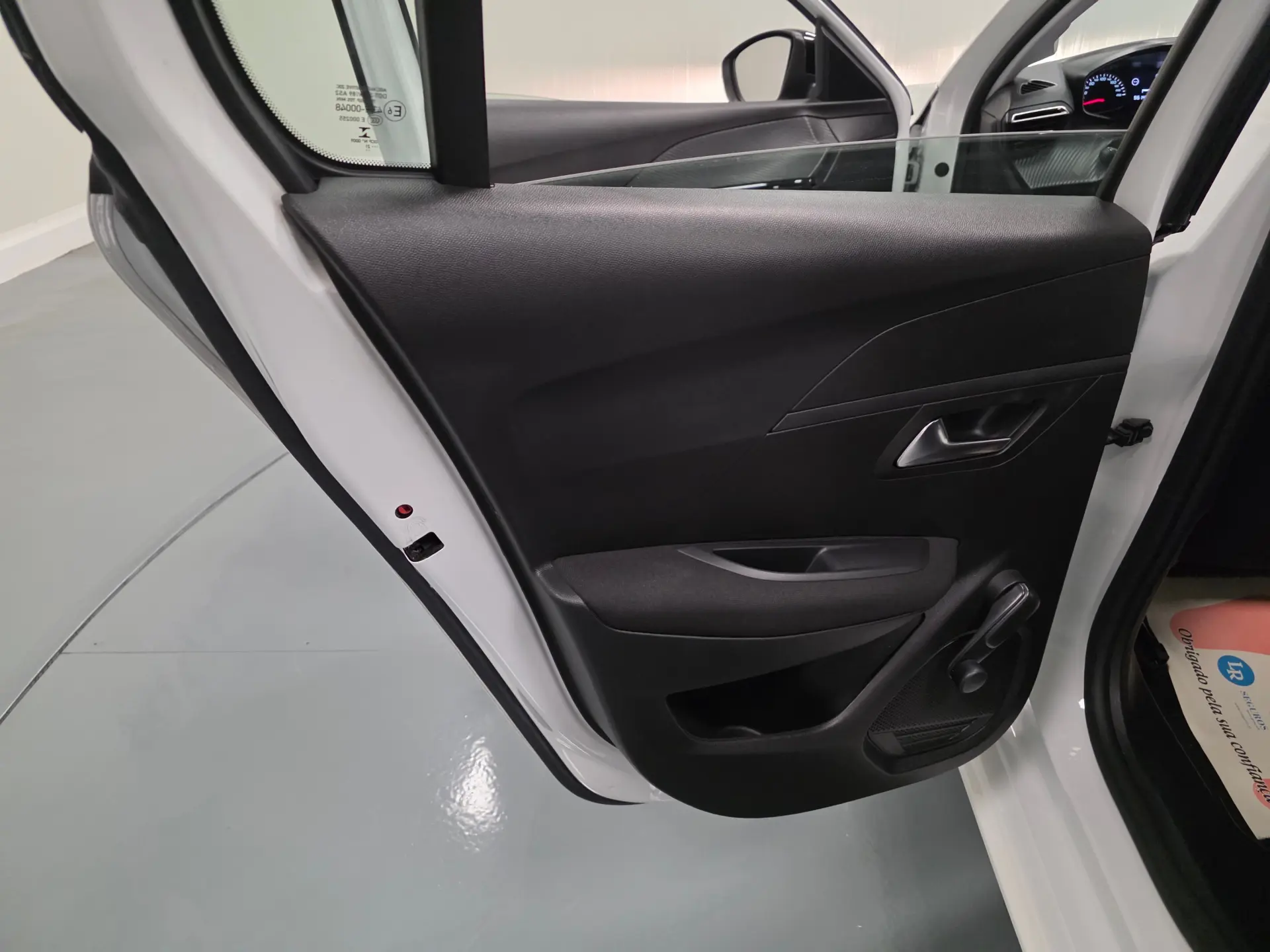 Peugeot 208 1.2 ACTIVE 74