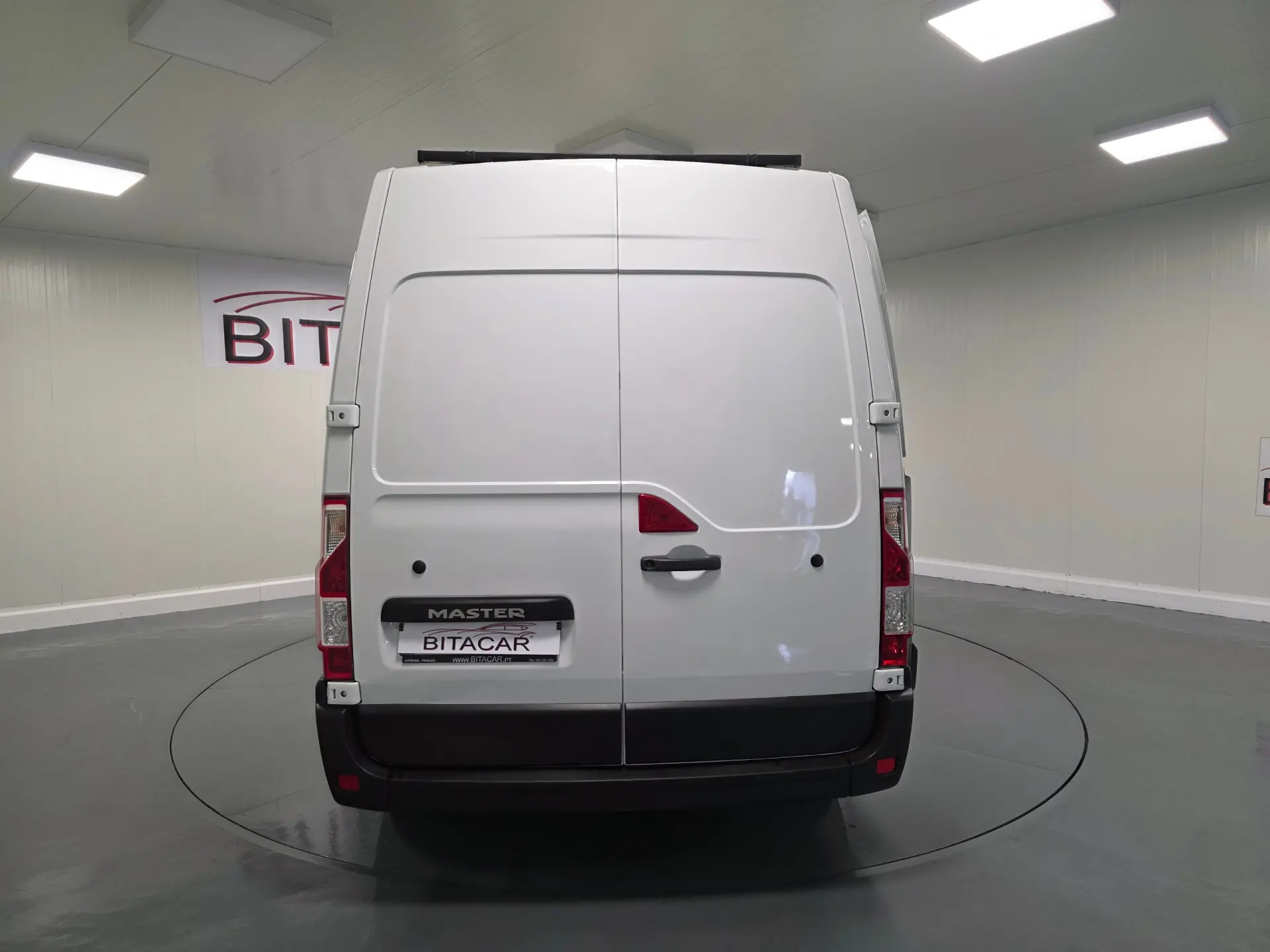 Renault Master 2.3 dCi L2H2 3.5T 51