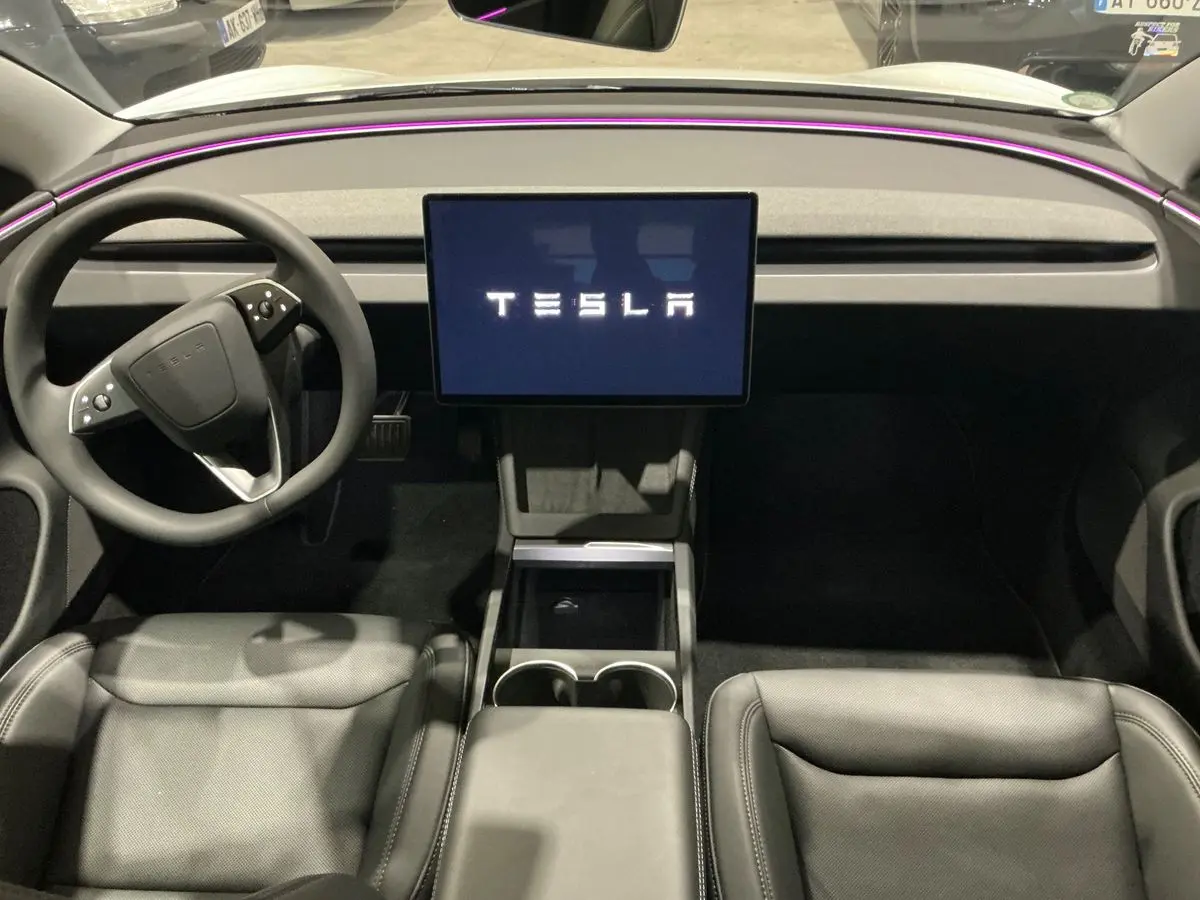 Tesla Model 3 Tração Traseira Premium 7