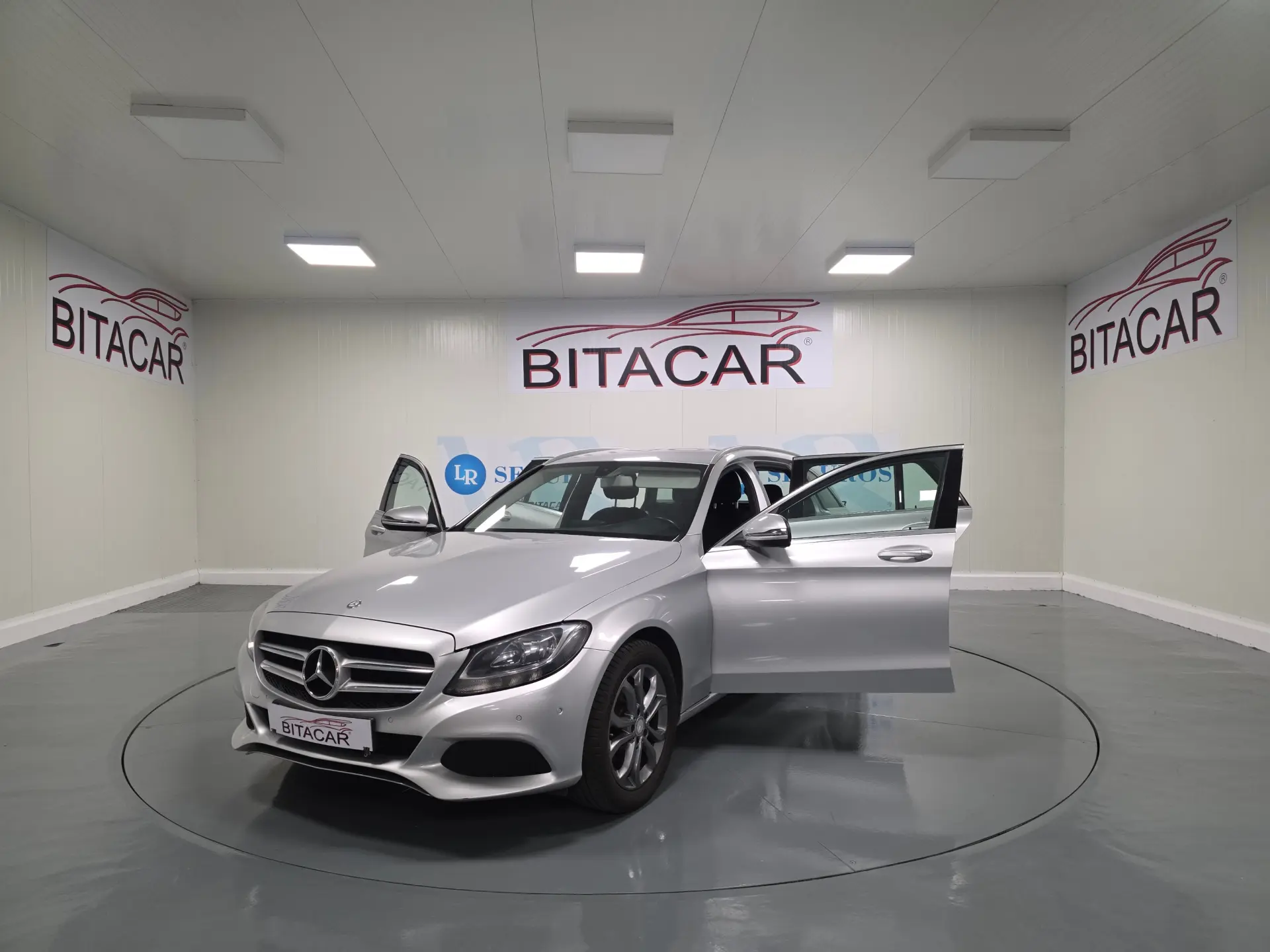 Mercedes-Benz C 200 D BLUETEC STATION 38