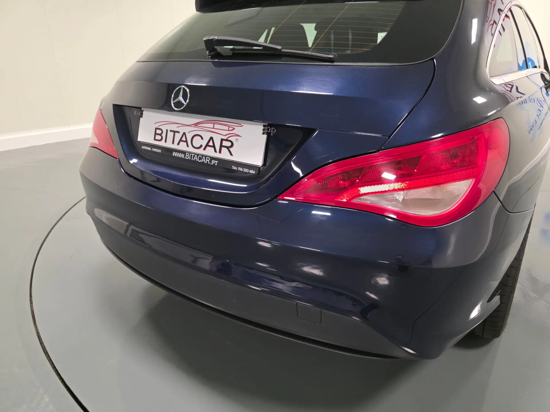 Mercedes-Benz CLA 180 d Shooting Brake Urban 23