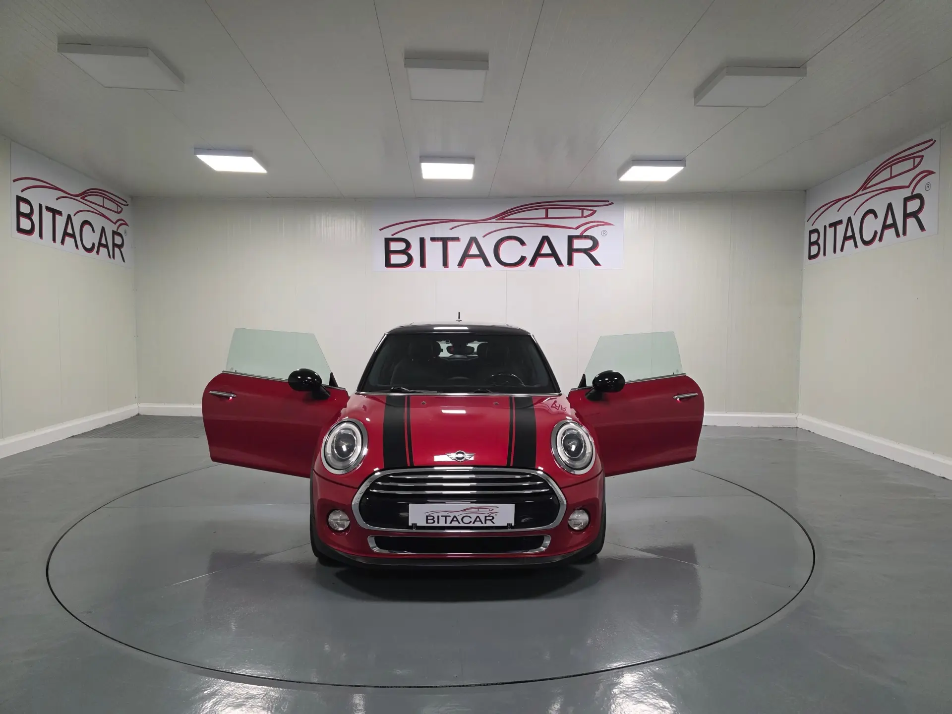 MINI 3 Portas Cooper D 11