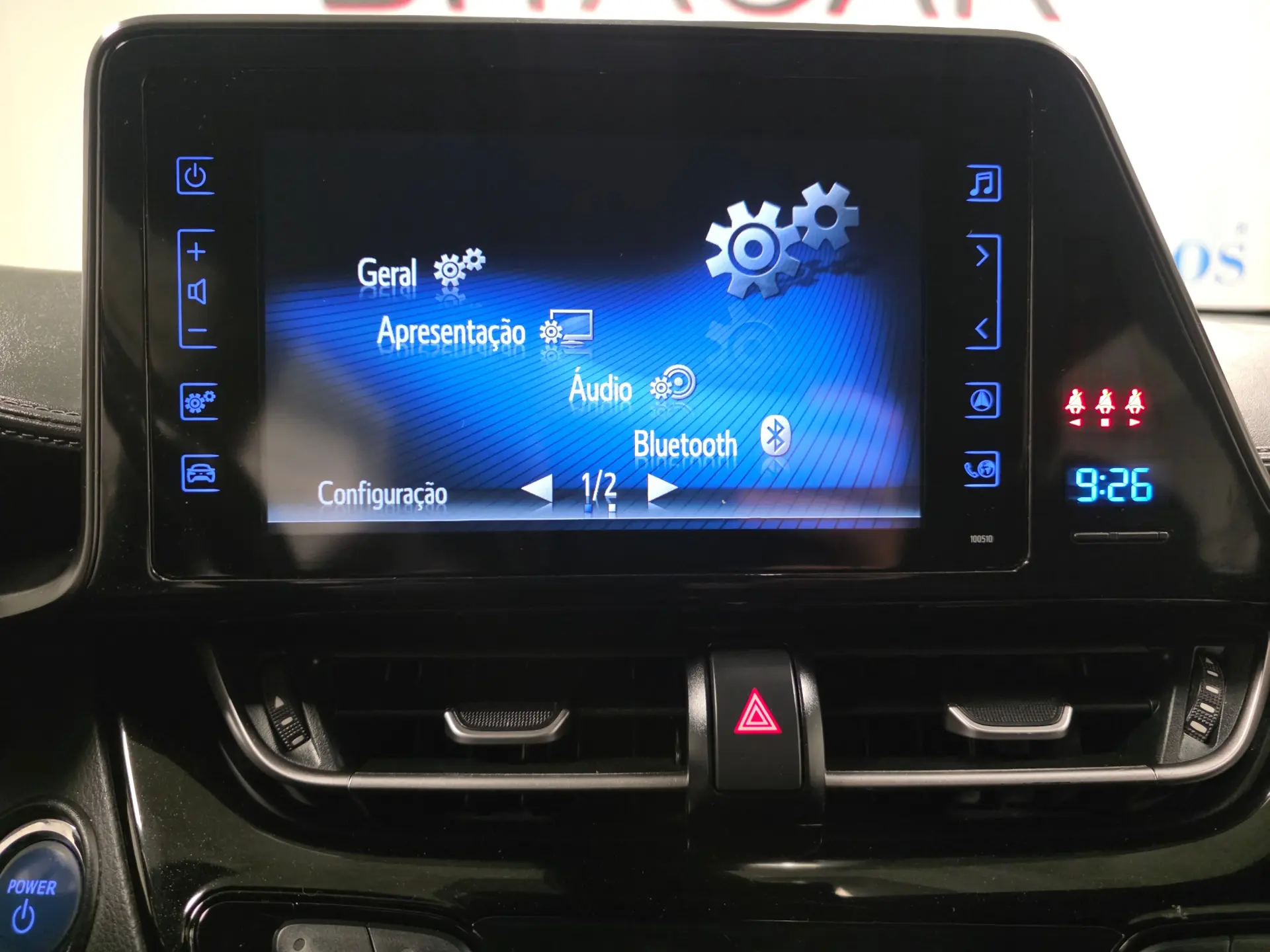 Toyota C-HR 1.8 HSD CONFORT 100