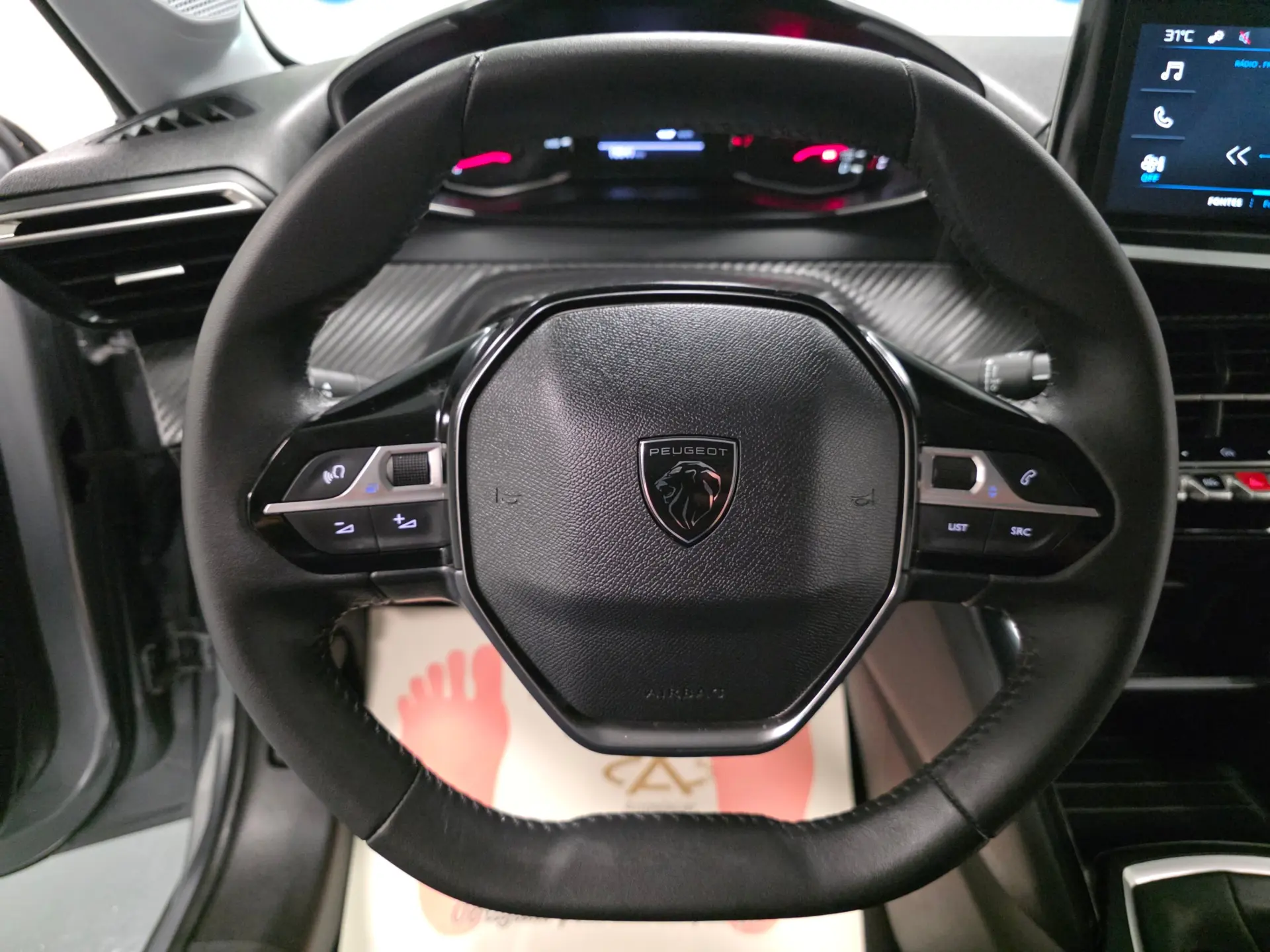 Peugeot 208 1.2 STYLE 84