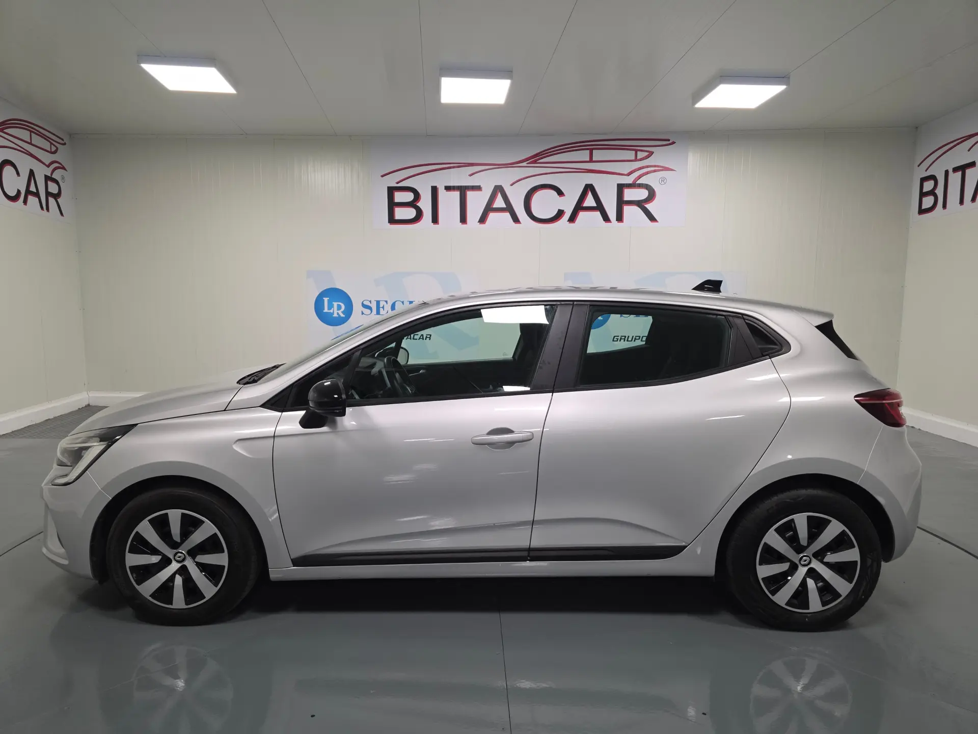 Renault Clio 1.0 TCe Evolution 18