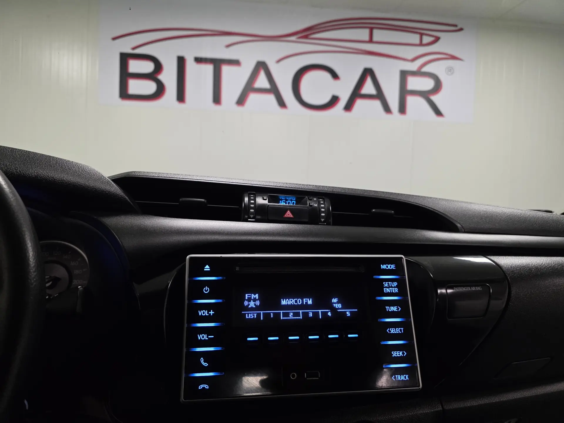 Toyota Hilux 2.4 D-4D 2WD CD 11