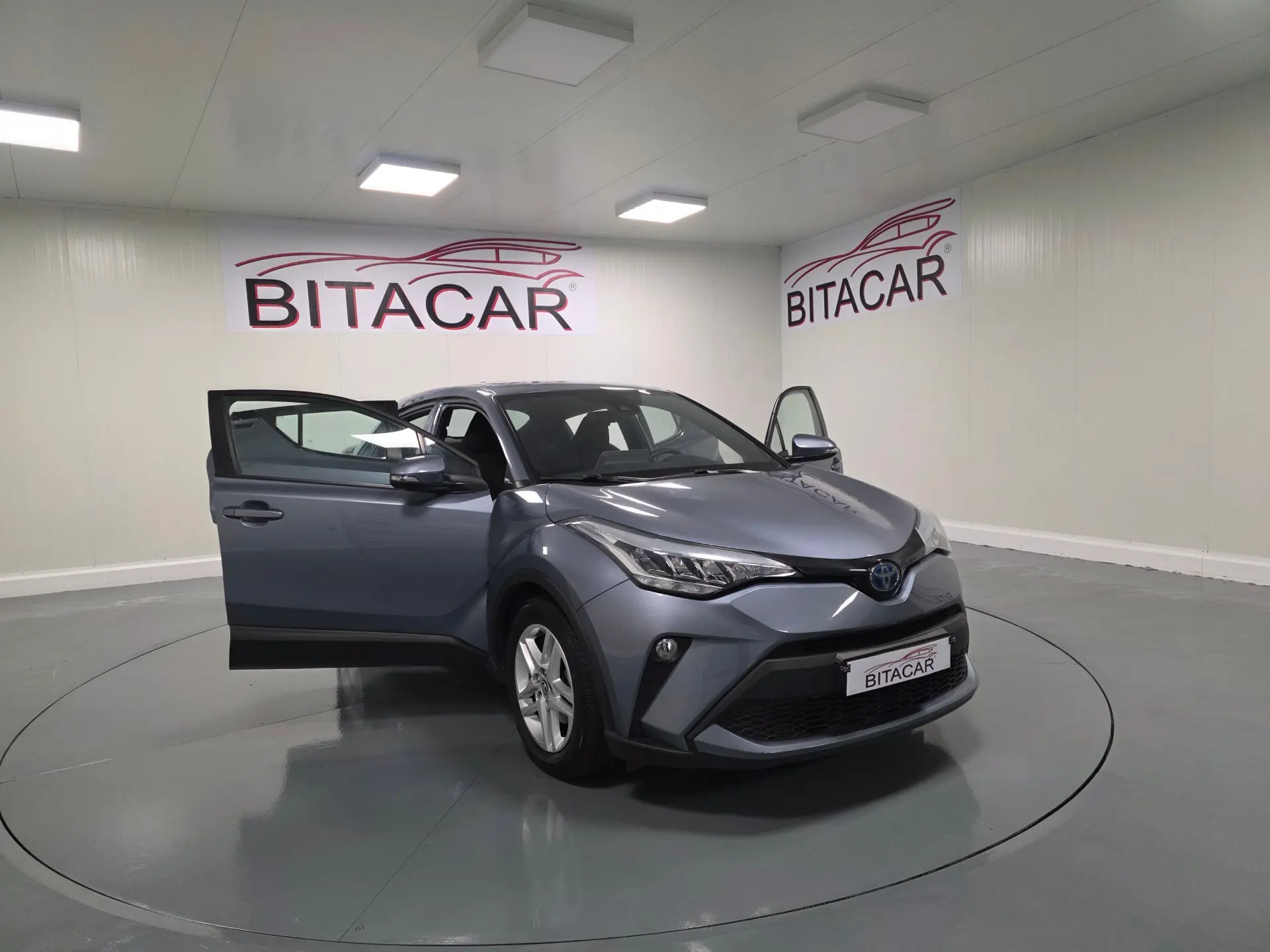 Toyota C-HR 1.8 Hybrid Comfort 4