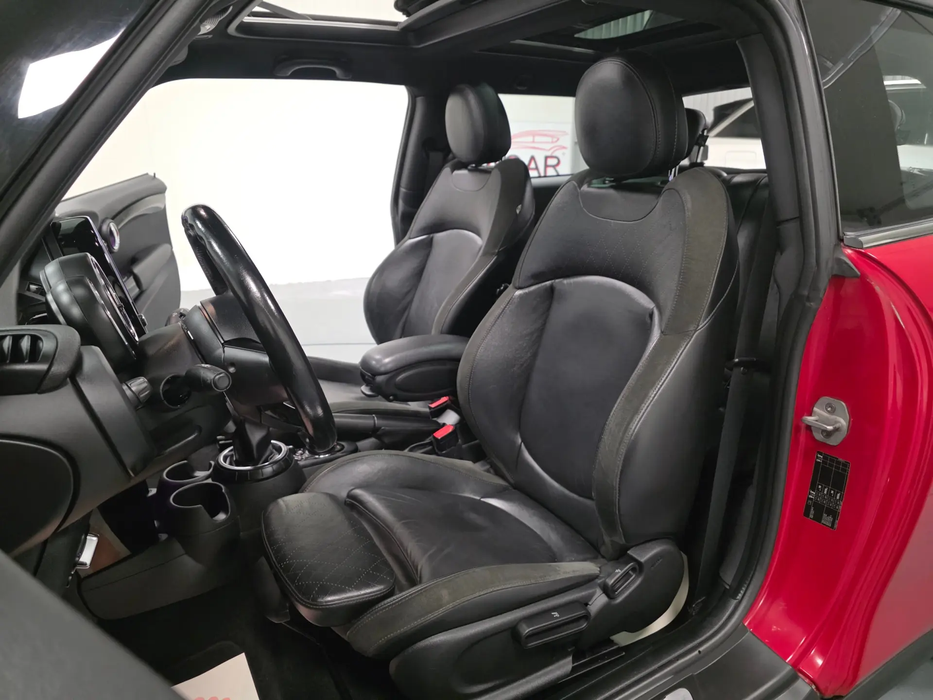 MINI 3 Portas Cooper D 67