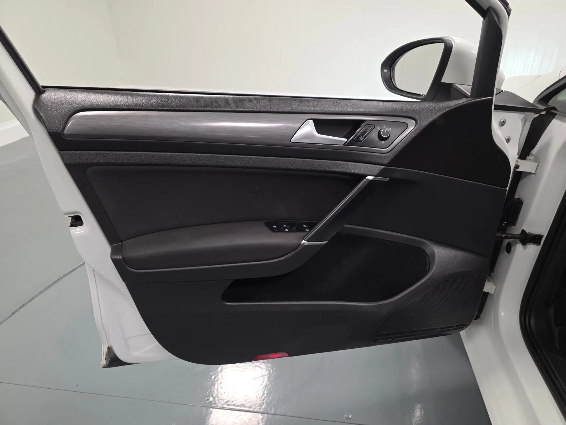 Volkswagen e-Golf AC/DC 53