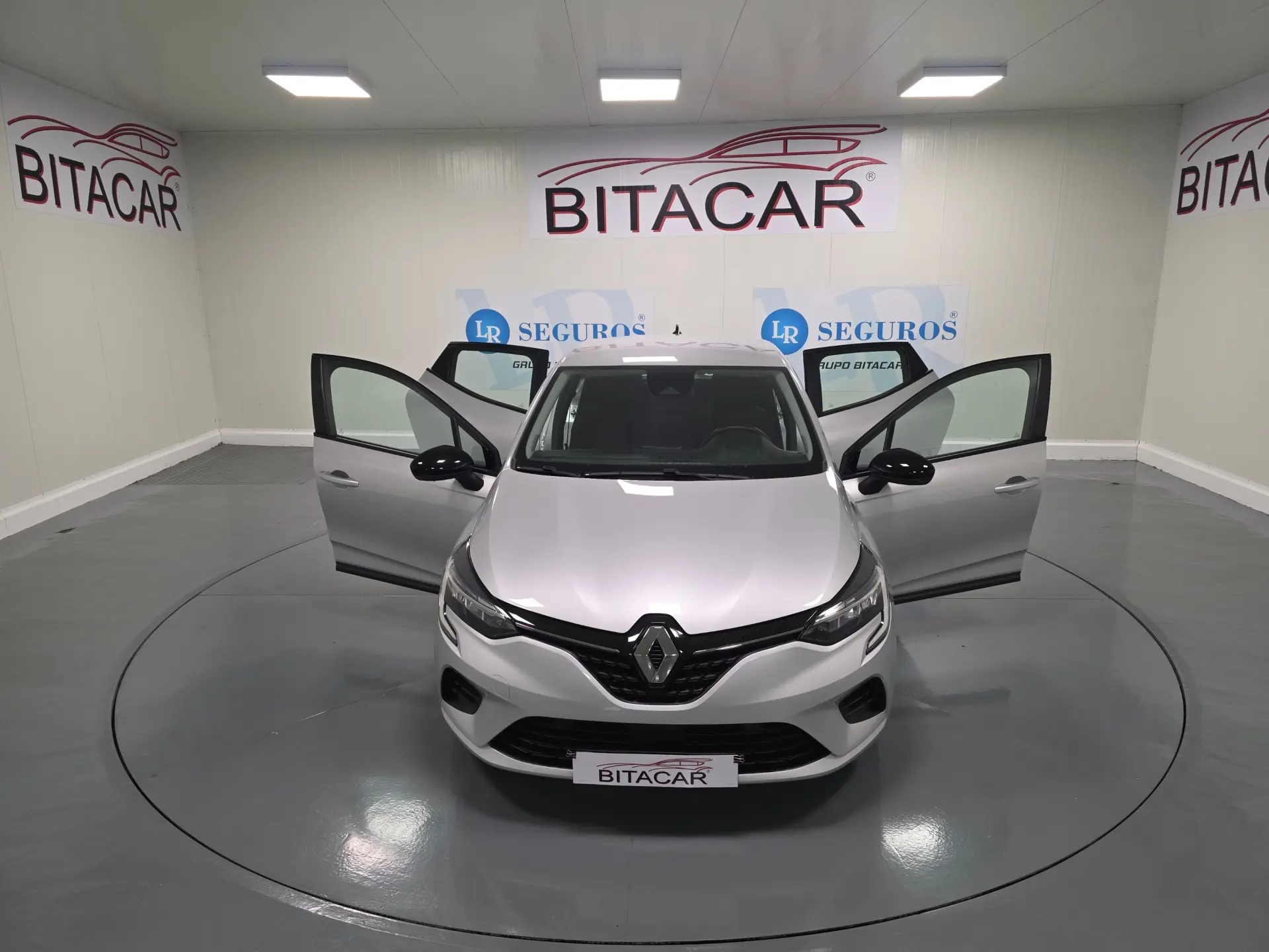 Renault Clio 1.0 TCe Evolution 39