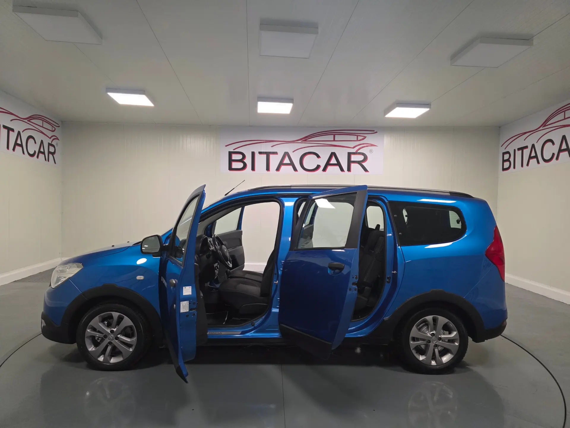 Dacia Lodgy 1.5 dCi Stepway 7L 47