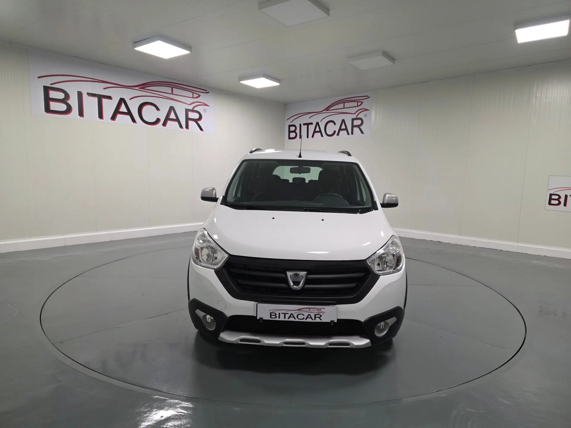 Dacia Lodgy 1.2 STEPWAY 14