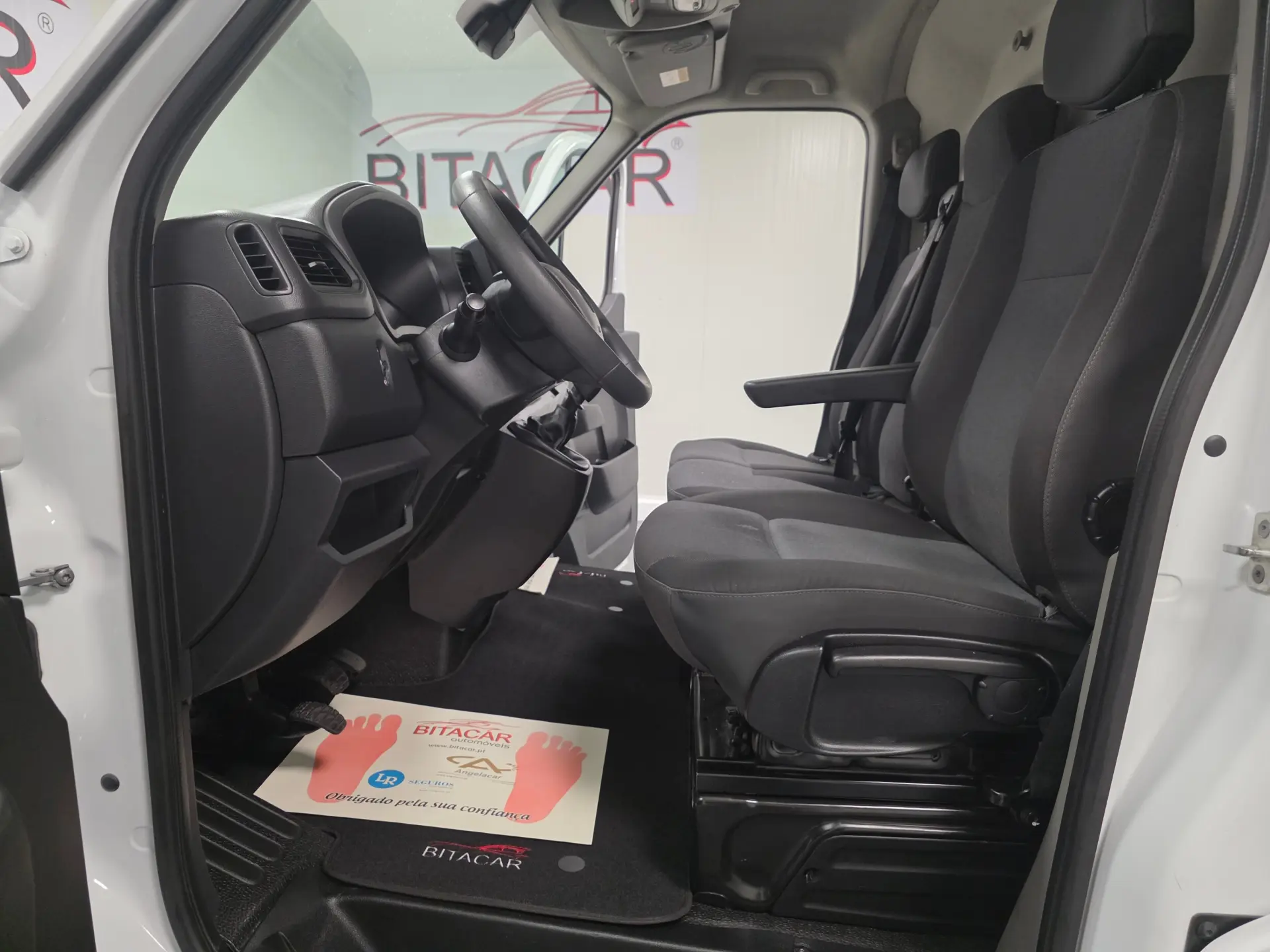 Renault Master L2H2 135CV GPS CAM TRASEIRA IVA DEDUTIVEL 75