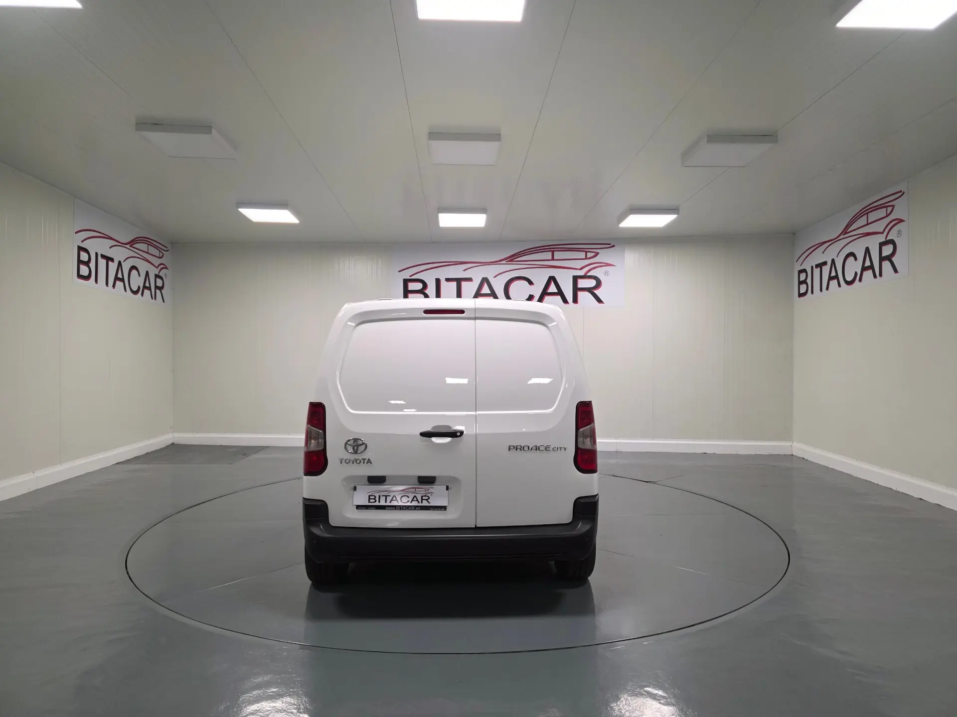 Toyota Proace CITY 1.5D IVA DEDUTIVEL 23