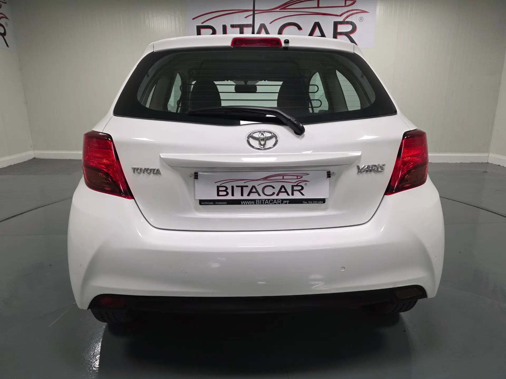 Toyota Yaris BIZZ 1.4 D-4D 90CV IVA DEDUTIVEL 32