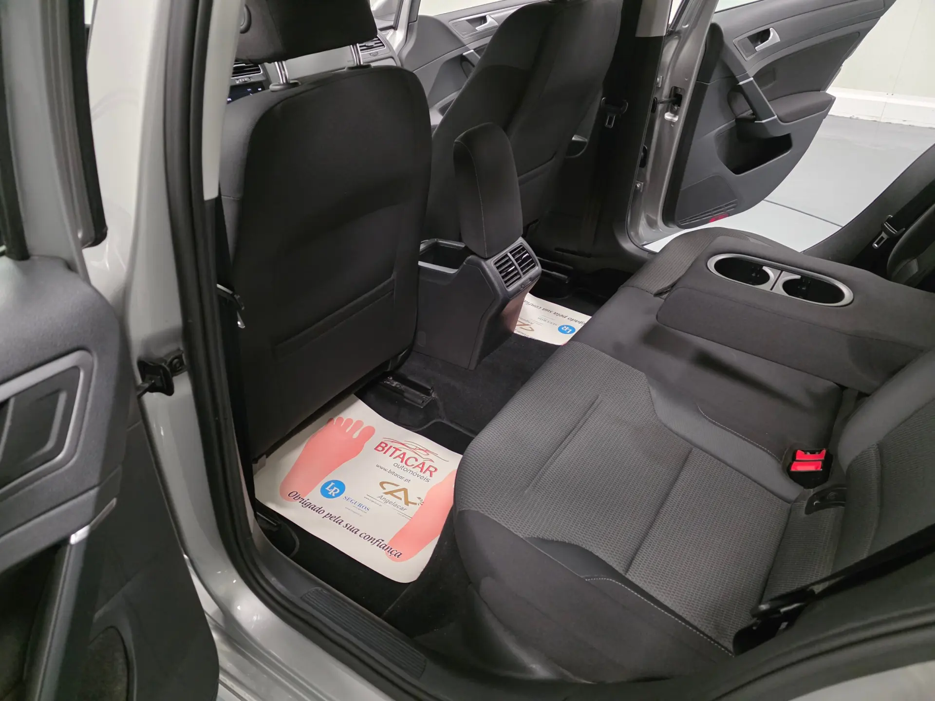 Volkswagen Golf 1.6 TDI CONFORTLINE 62