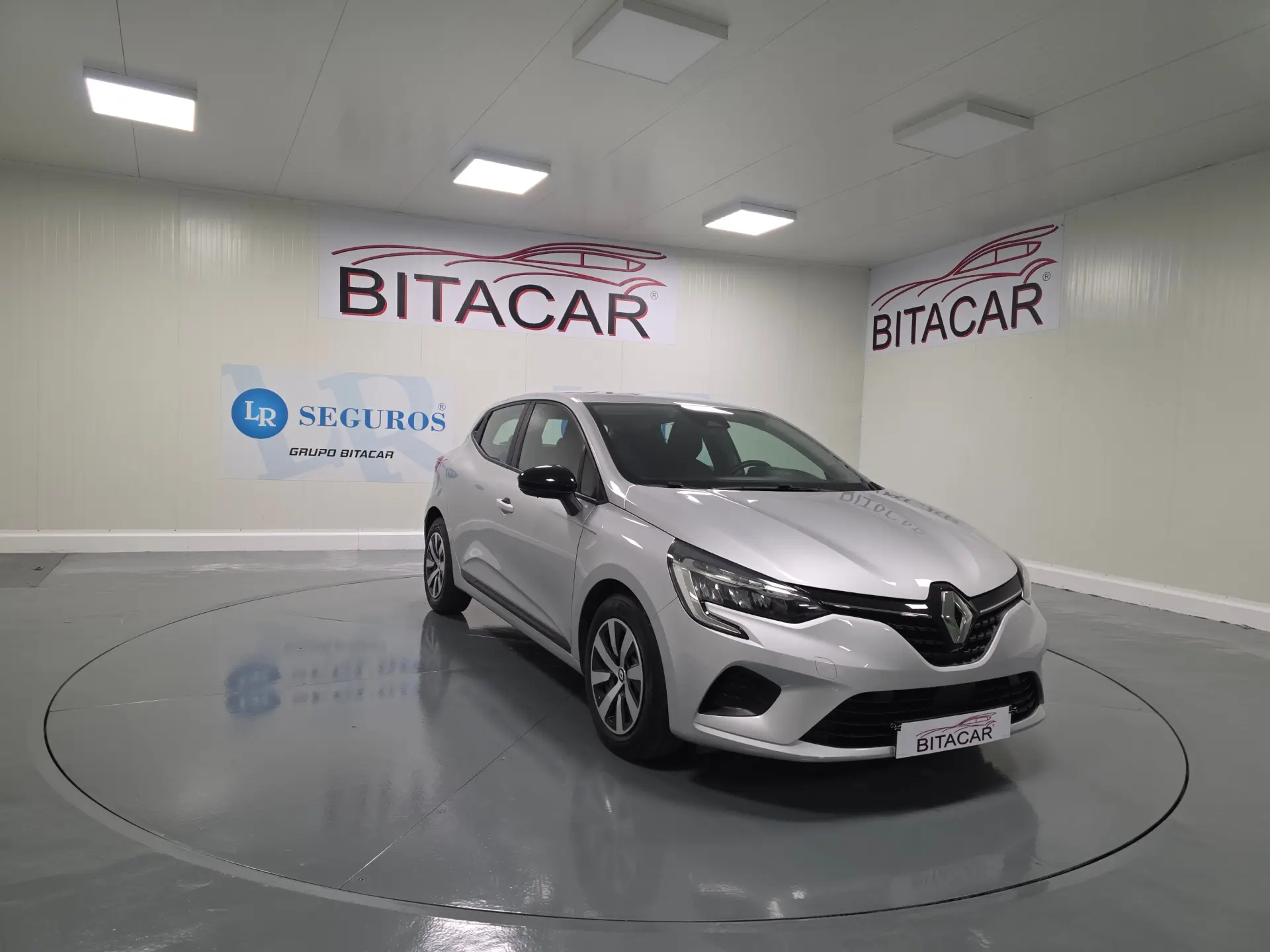Renault Clio 1.0 TCe Evolution 1
