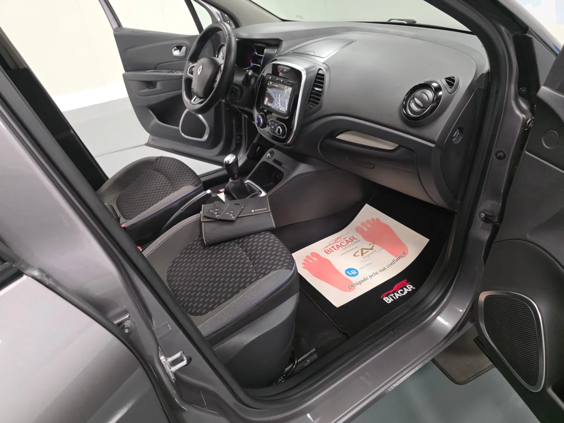 Renault Captur 1.5 DCI EXCLUSIVE 82