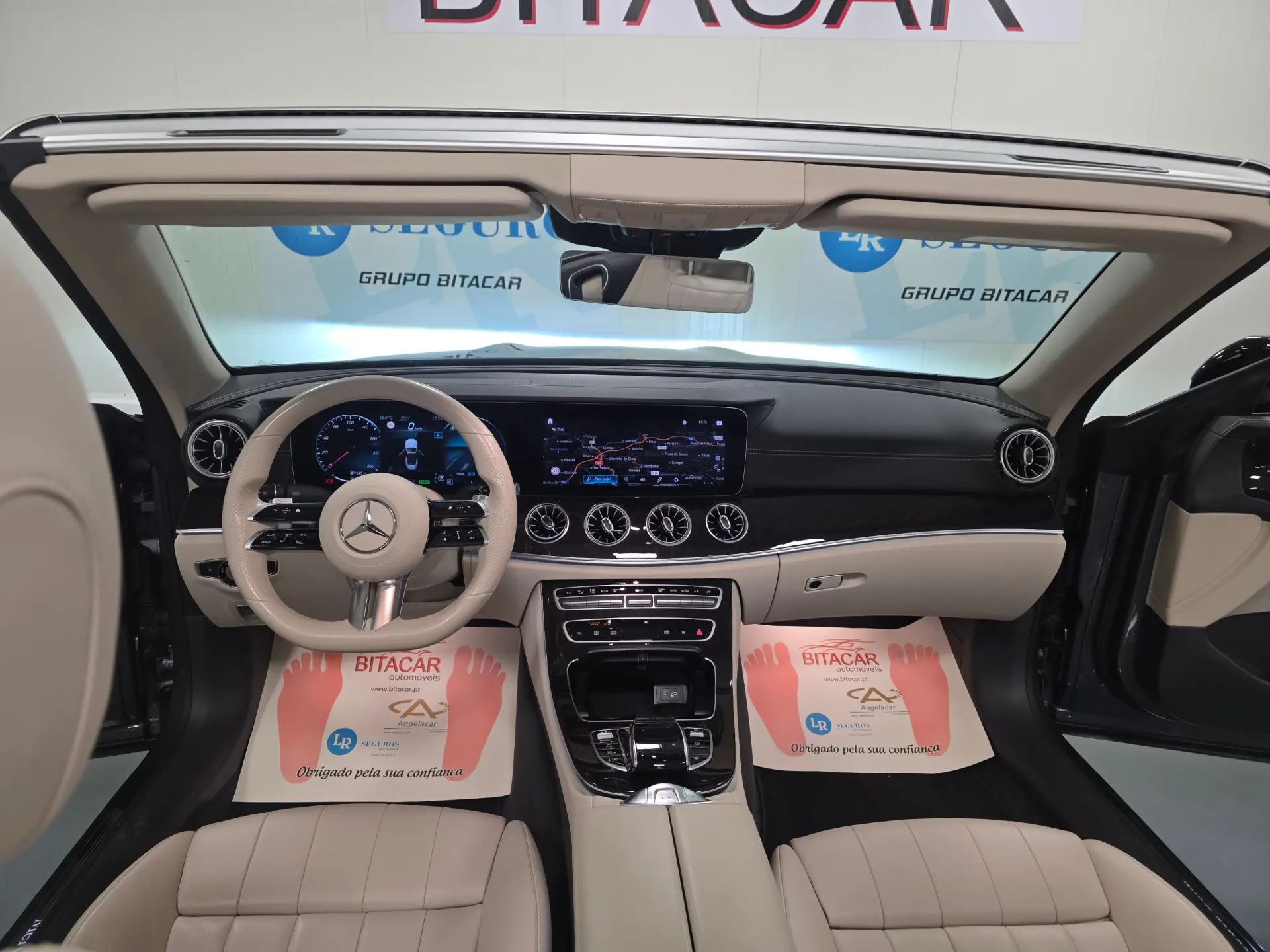Mercedes-Benz E 300 AMG CABRIO 118