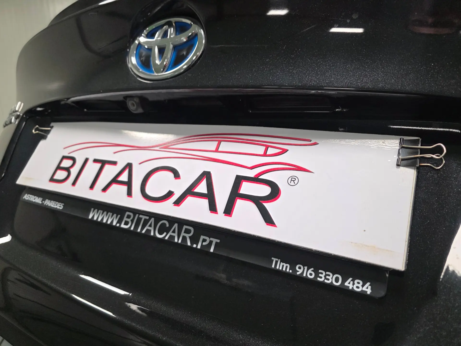 Toyota C-HR 1.8 HSD CONFORT 44