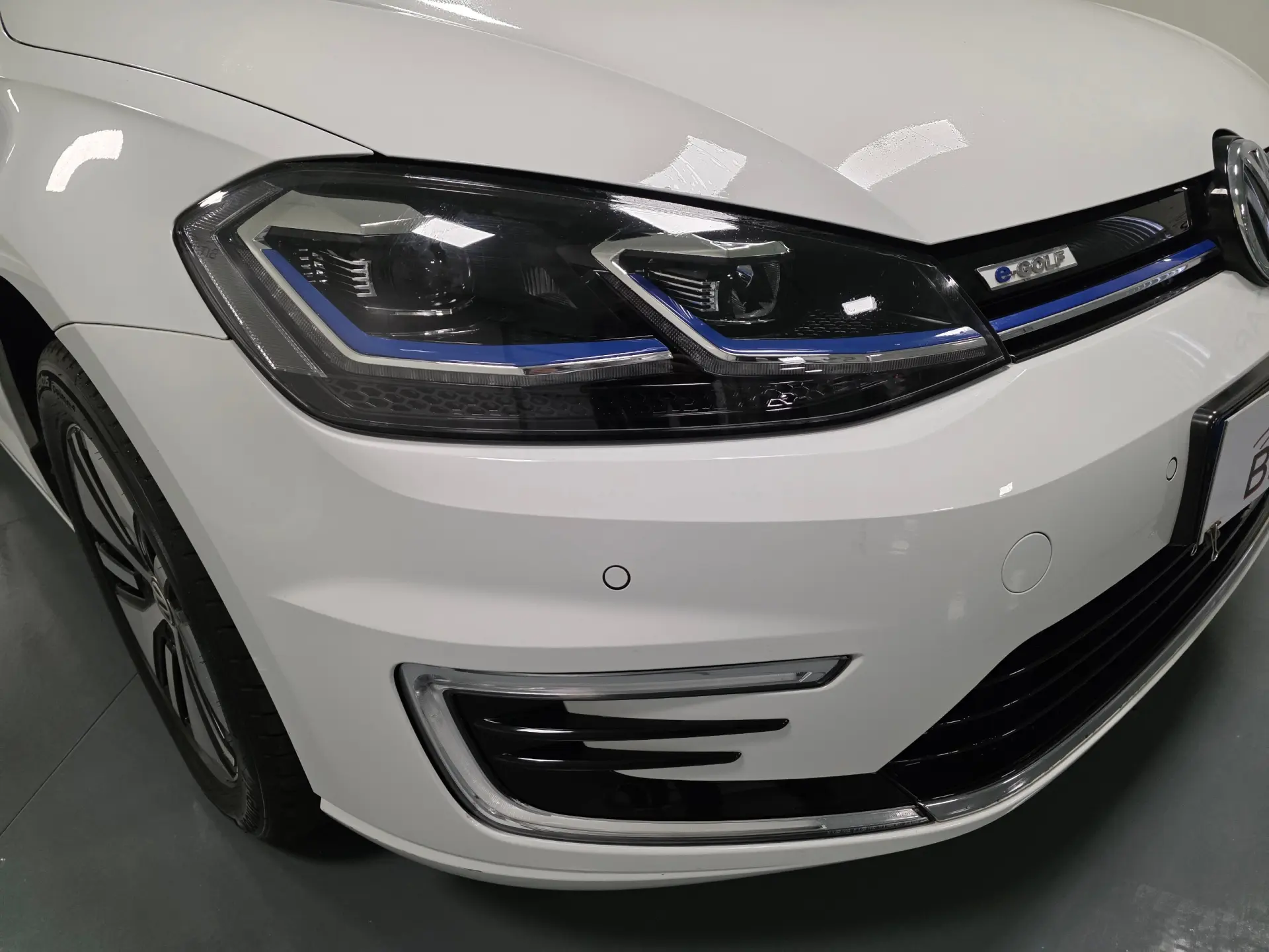 Volkswagen e-Golf AC/DC 5