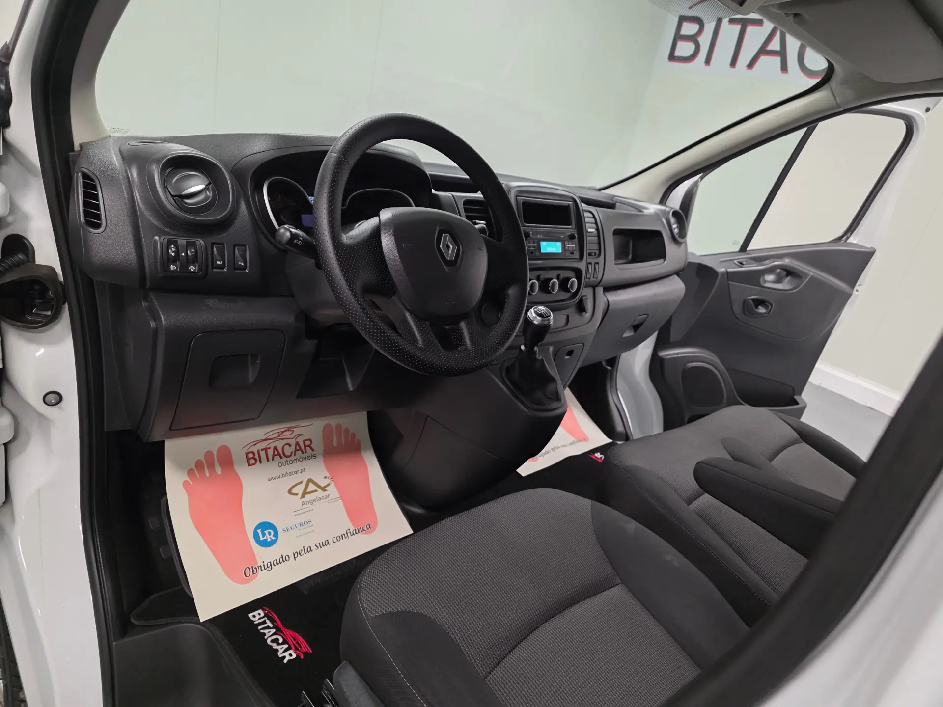 Renault Trafic 2.0 DCI L1H1 120CV IVA DEDUTIVEL 58