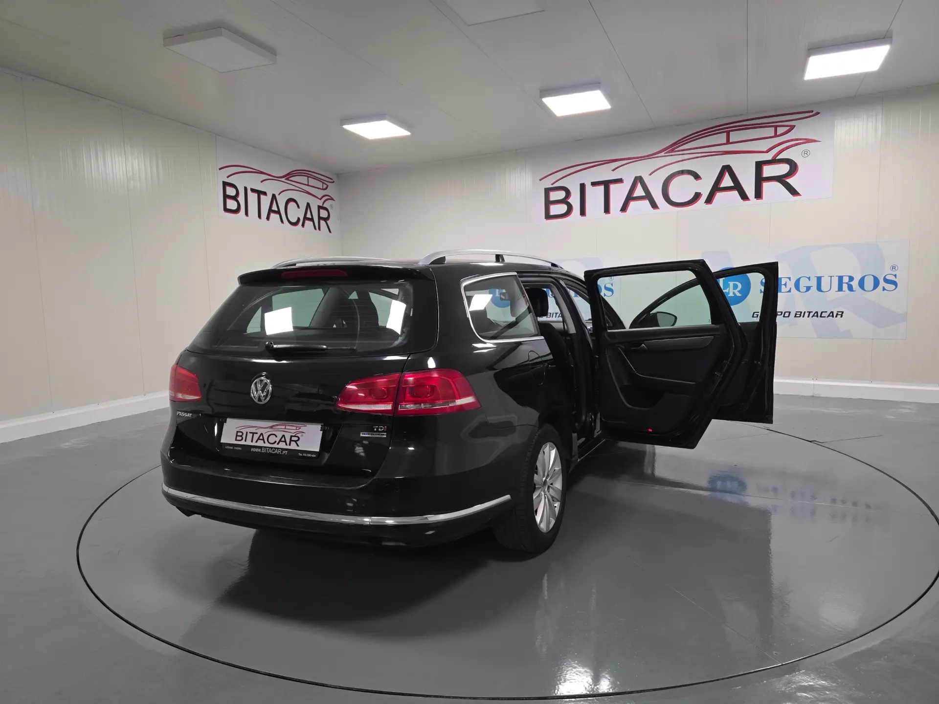 Volkswagen Passat 1.6 TDI Confortline 45