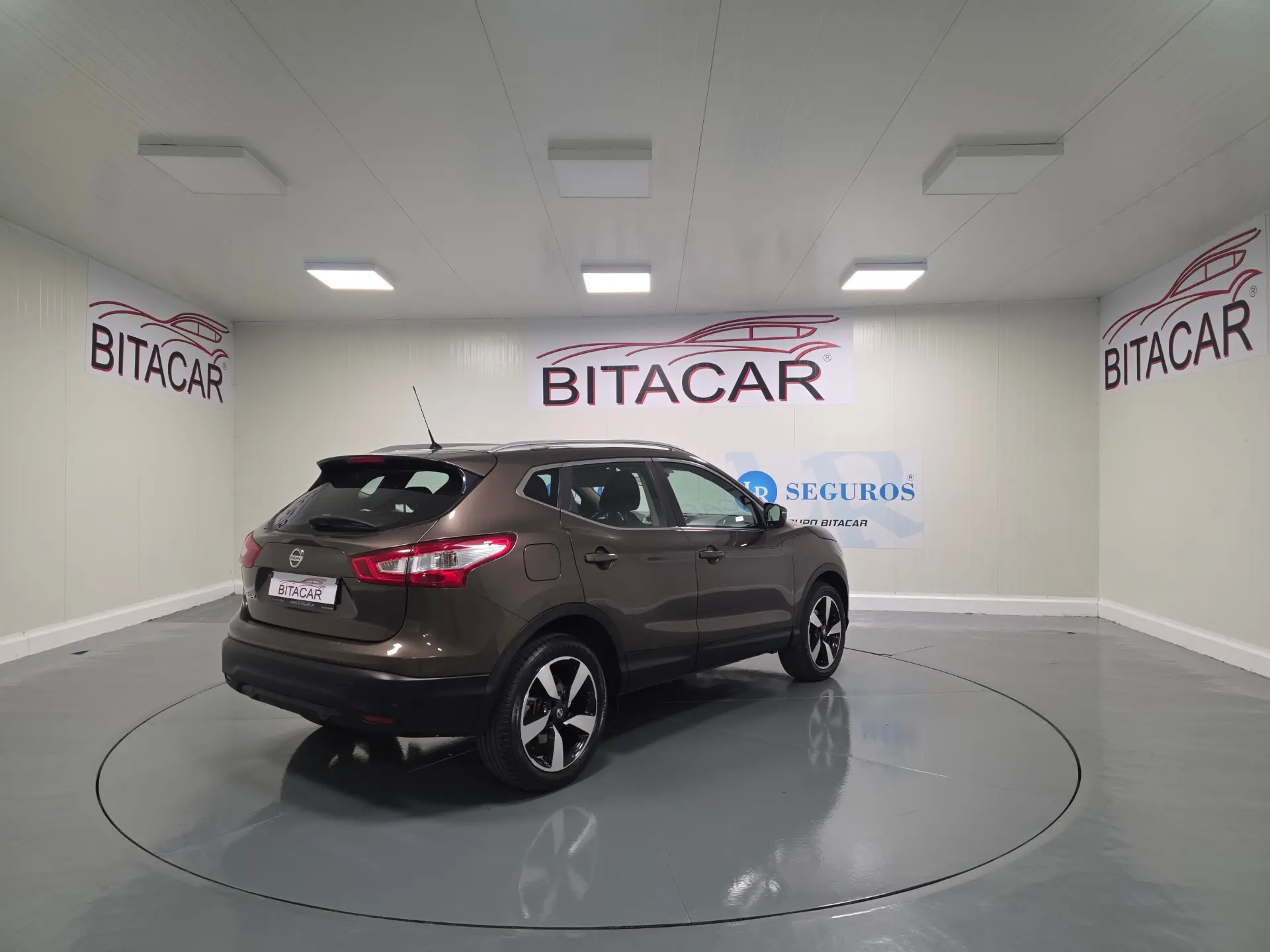 Nissan Qashqai 1.5 dCi N-Connecta Led 31