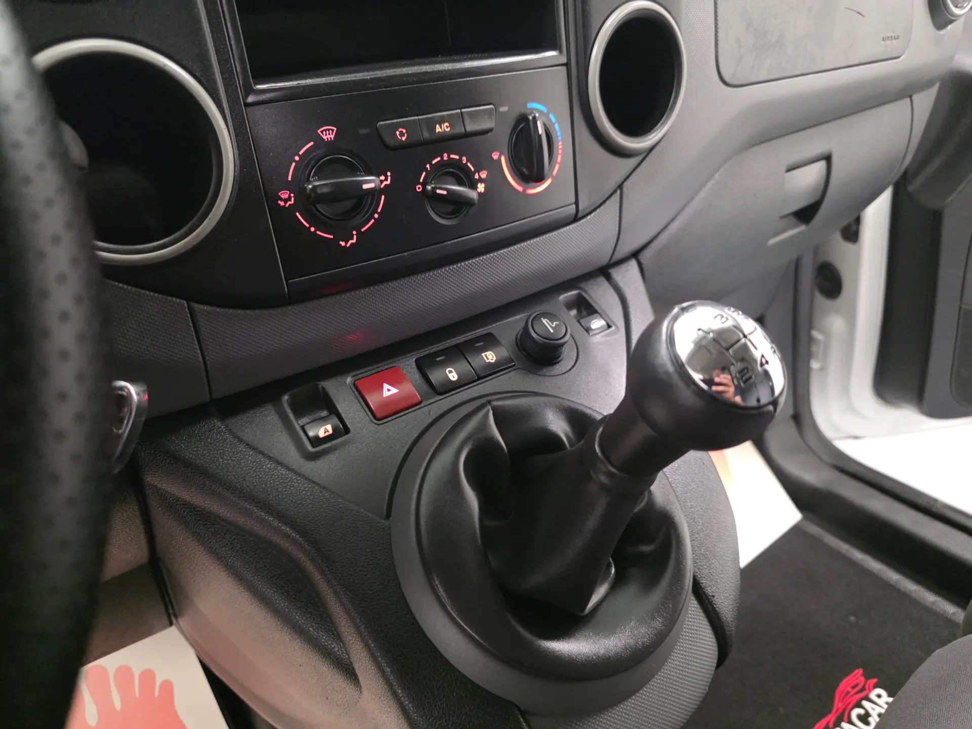Peugeot Partner 1.6 HDI L1 PACK CD CLIM 79