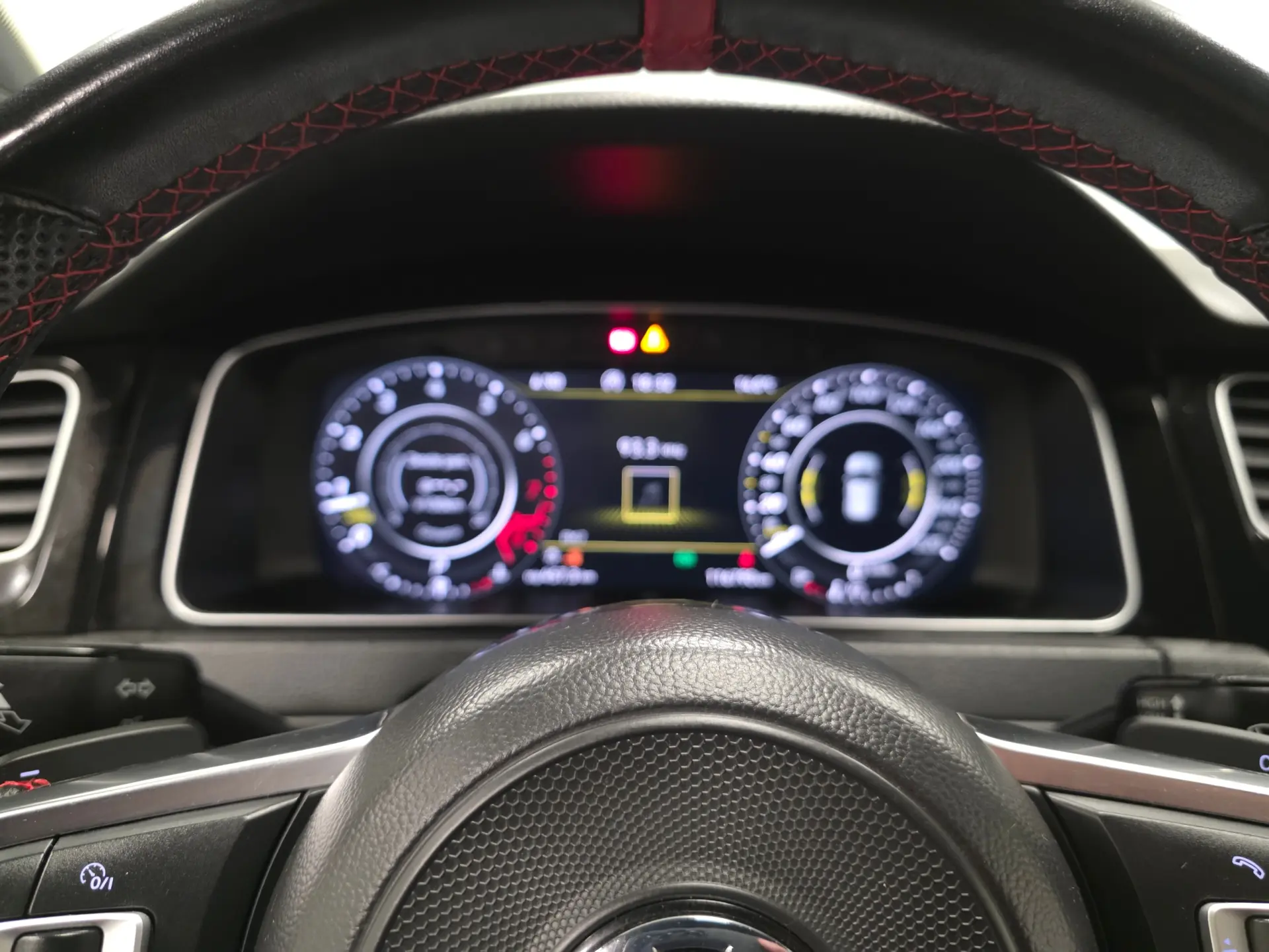 Volkswagen Golf 2.0 TSI GTI DSG Performance 89