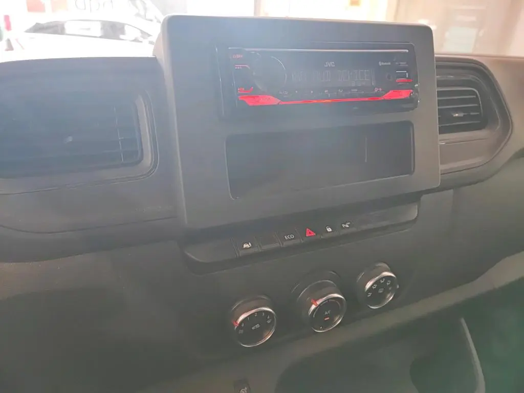 Renault Master L3H3 2.3 DCI 135CV IVA DEDUTIVEL 7