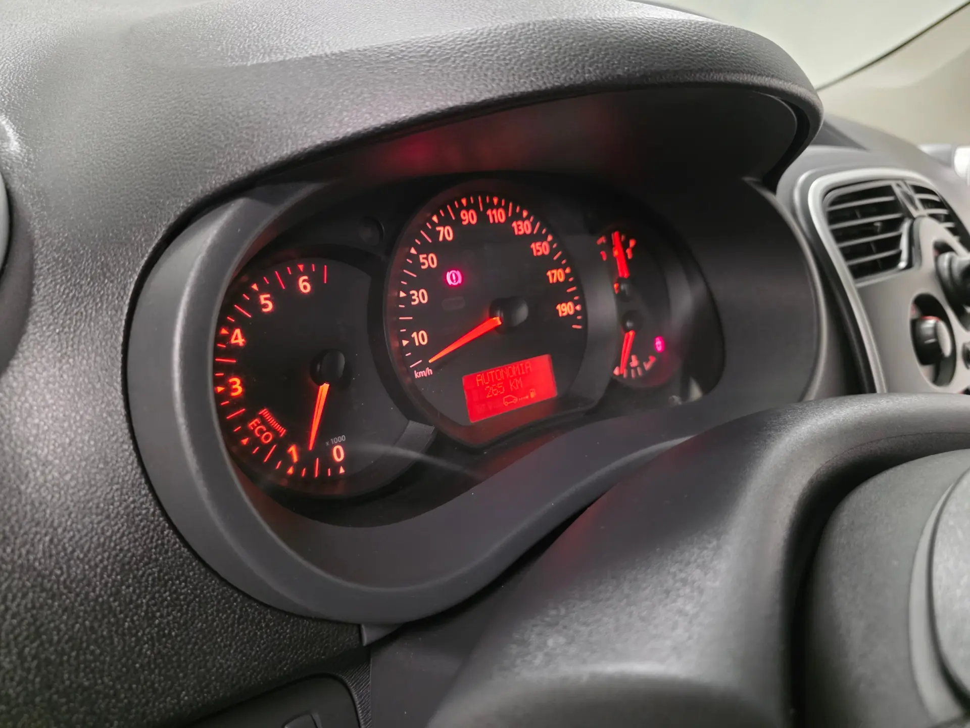 Renault Kangoo 1.5 DCI 83