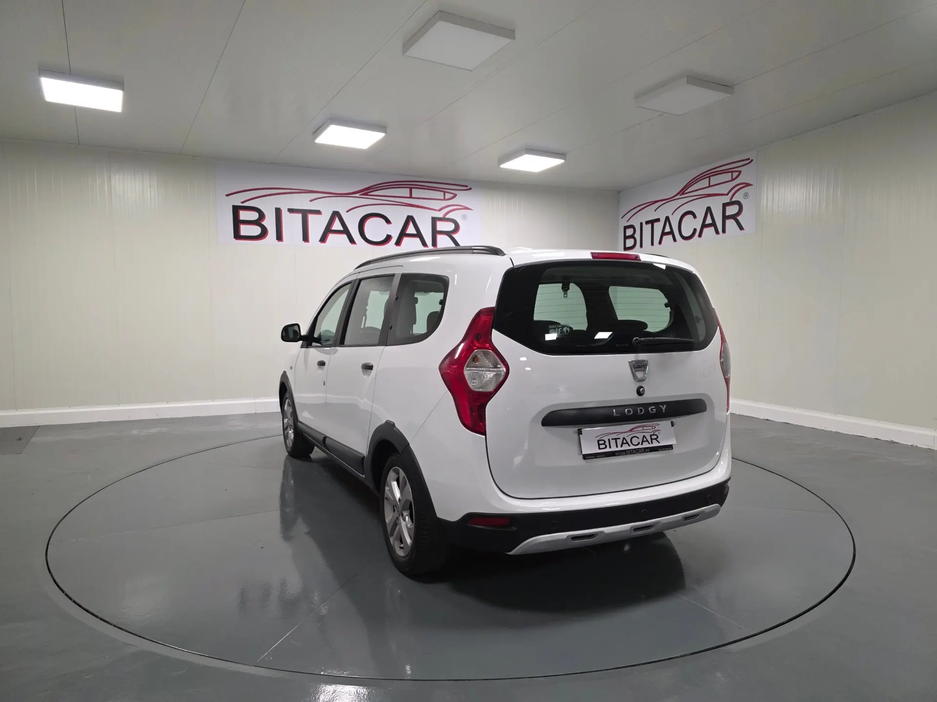 Dacia Lodgy 1.2 STEPWAY 22