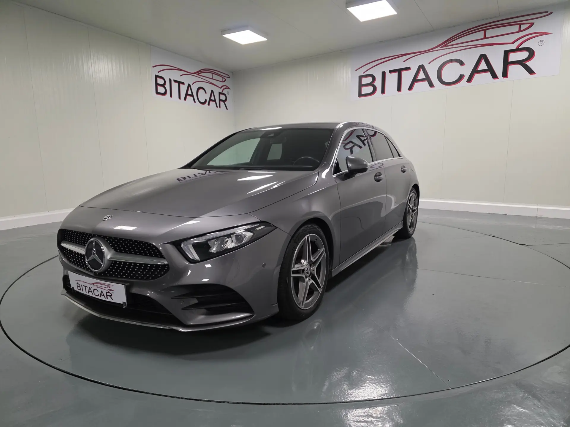 Mercedes-Benz A 180 d AMG Line Aut. 17