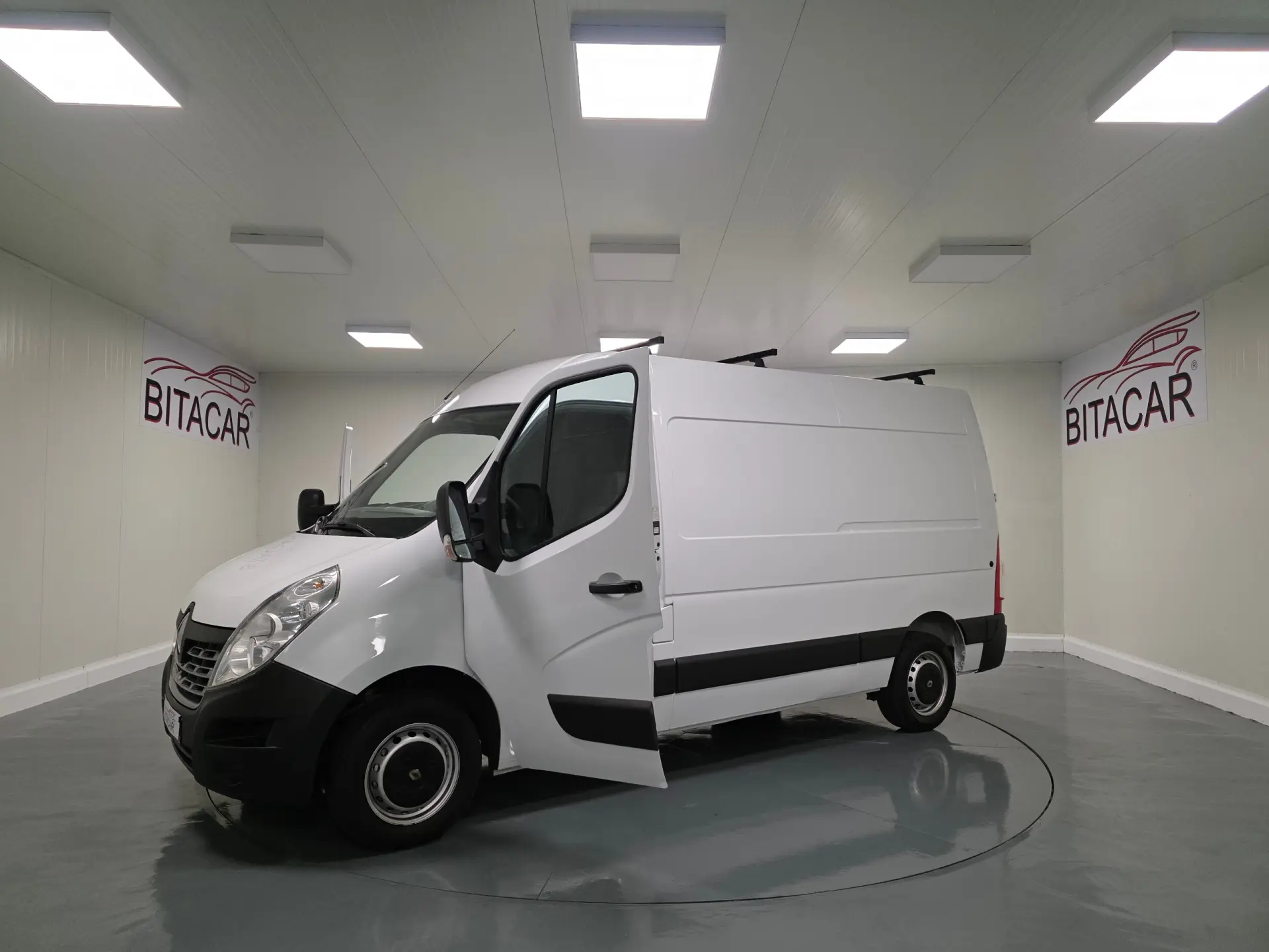 Renault Master 2.3 dCi L2H2 3.5T 22
