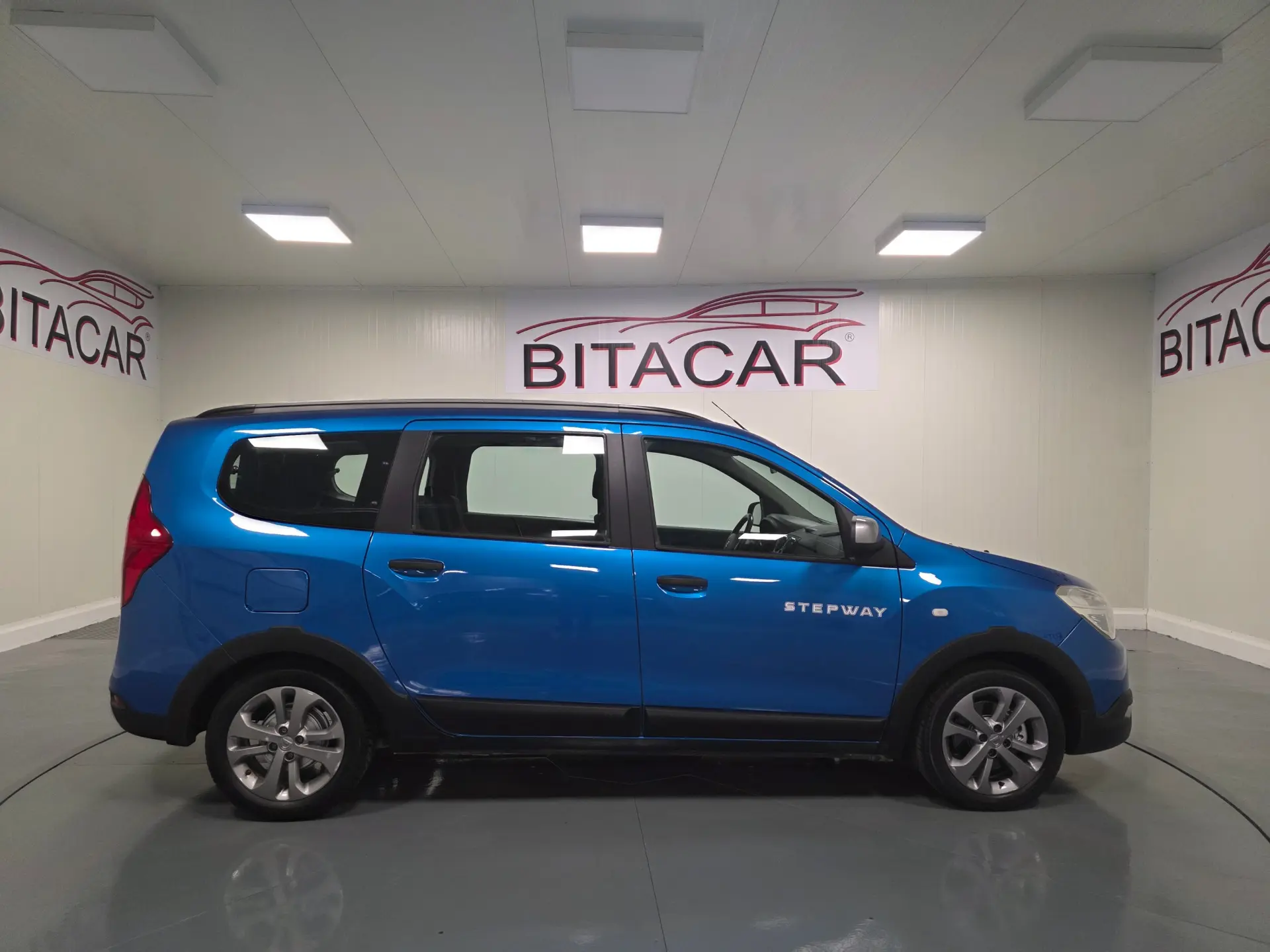 Dacia Lodgy 1.5 dCi Stepway 7L 38