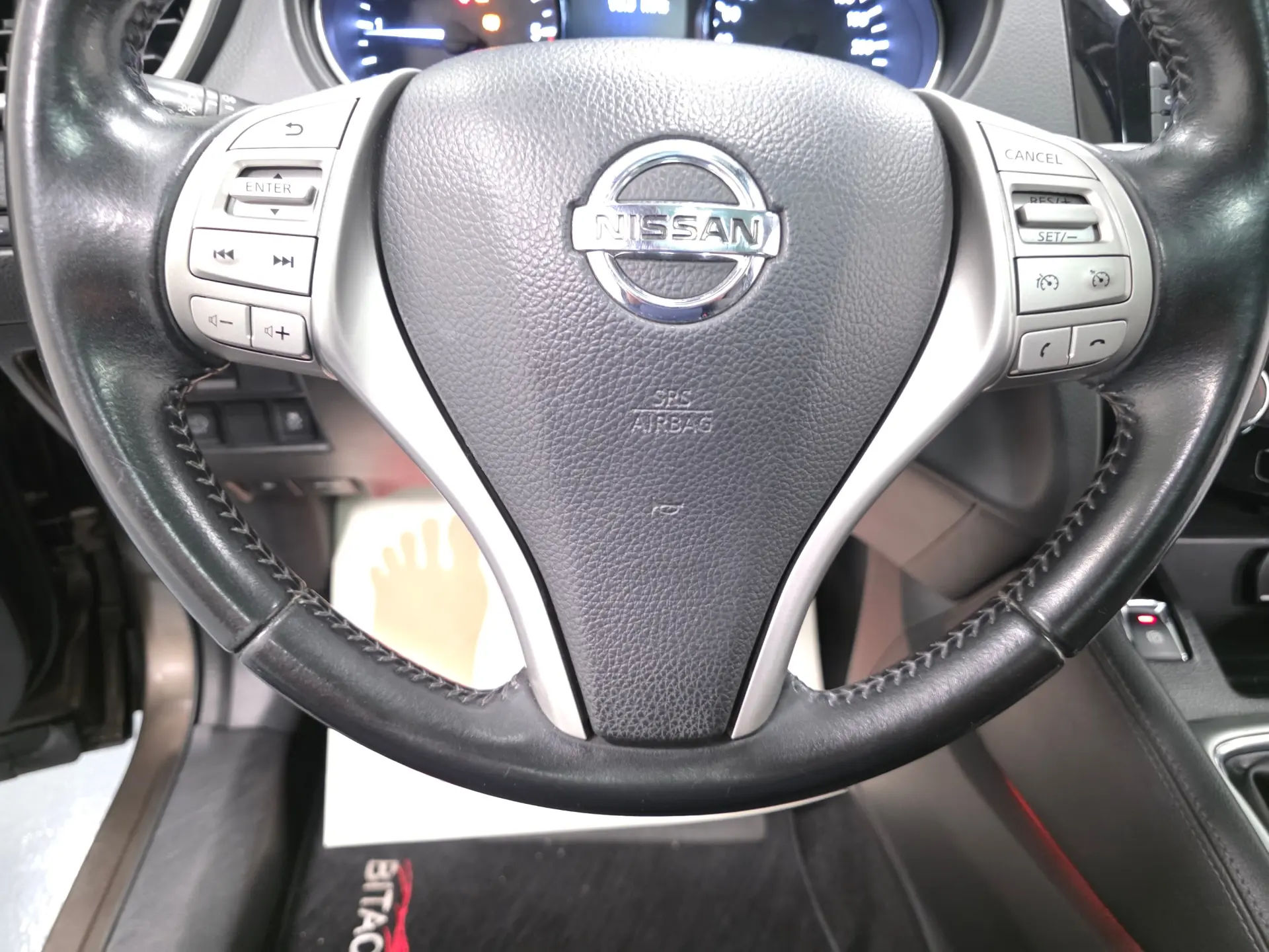Nissan Qashqai 1.5 dCi N-Connecta Led 102