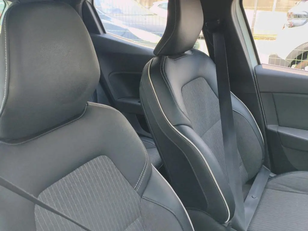 Renault Clio 1.5 Blue dCi Intens 5