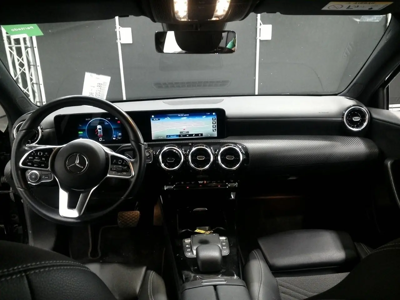 Mercedes-Benz A 250 e Style Plus 11