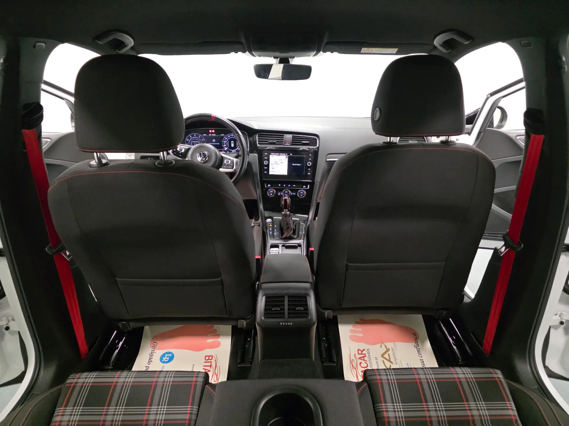 Volkswagen Golf 2.0 TSI GTI DSG Performance 49