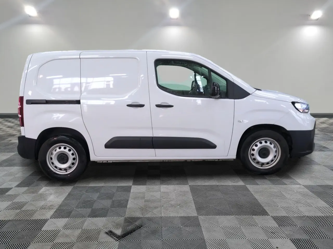 Toyota Proace CITY Electric 50KWH IVA DEDUTIVEL 3