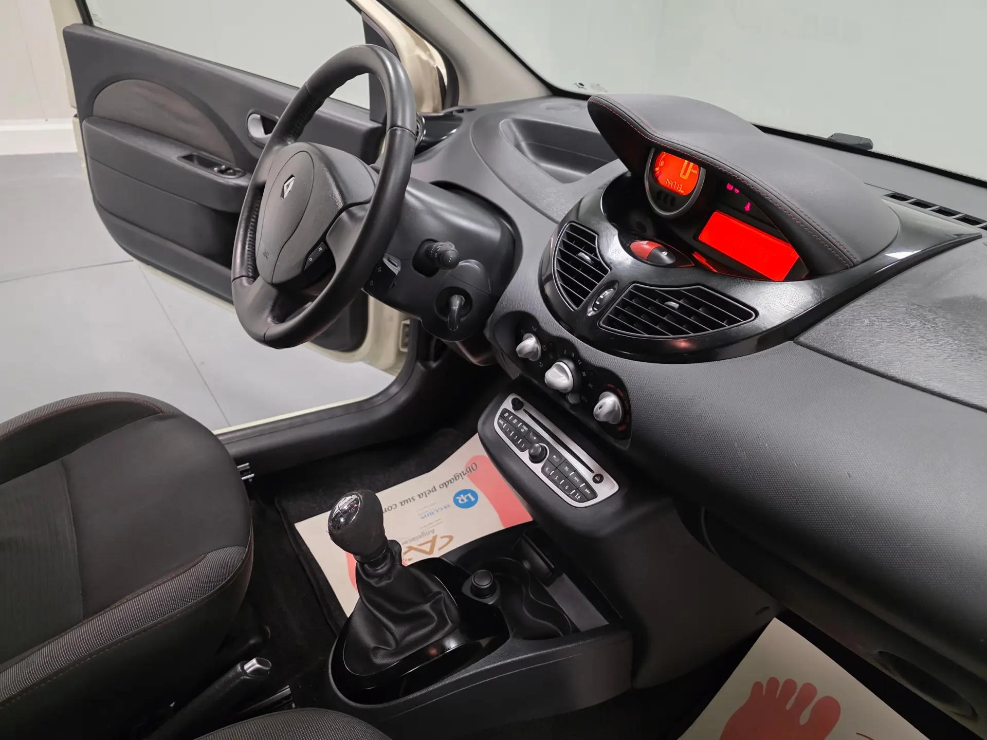 Renault Twingo 1.2 16V Dynamique 54