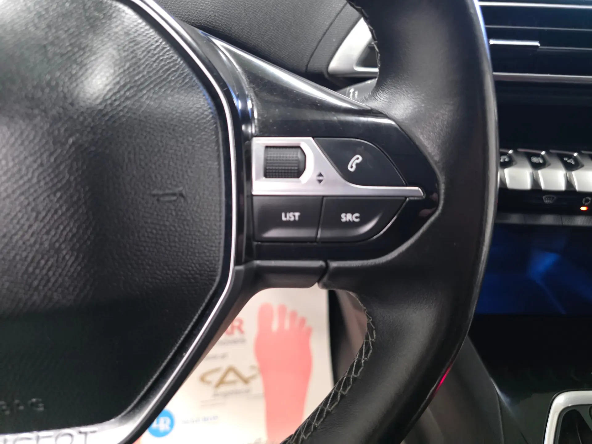 Peugeot 3008 1.5 BLUEHDI ACTIVE 111