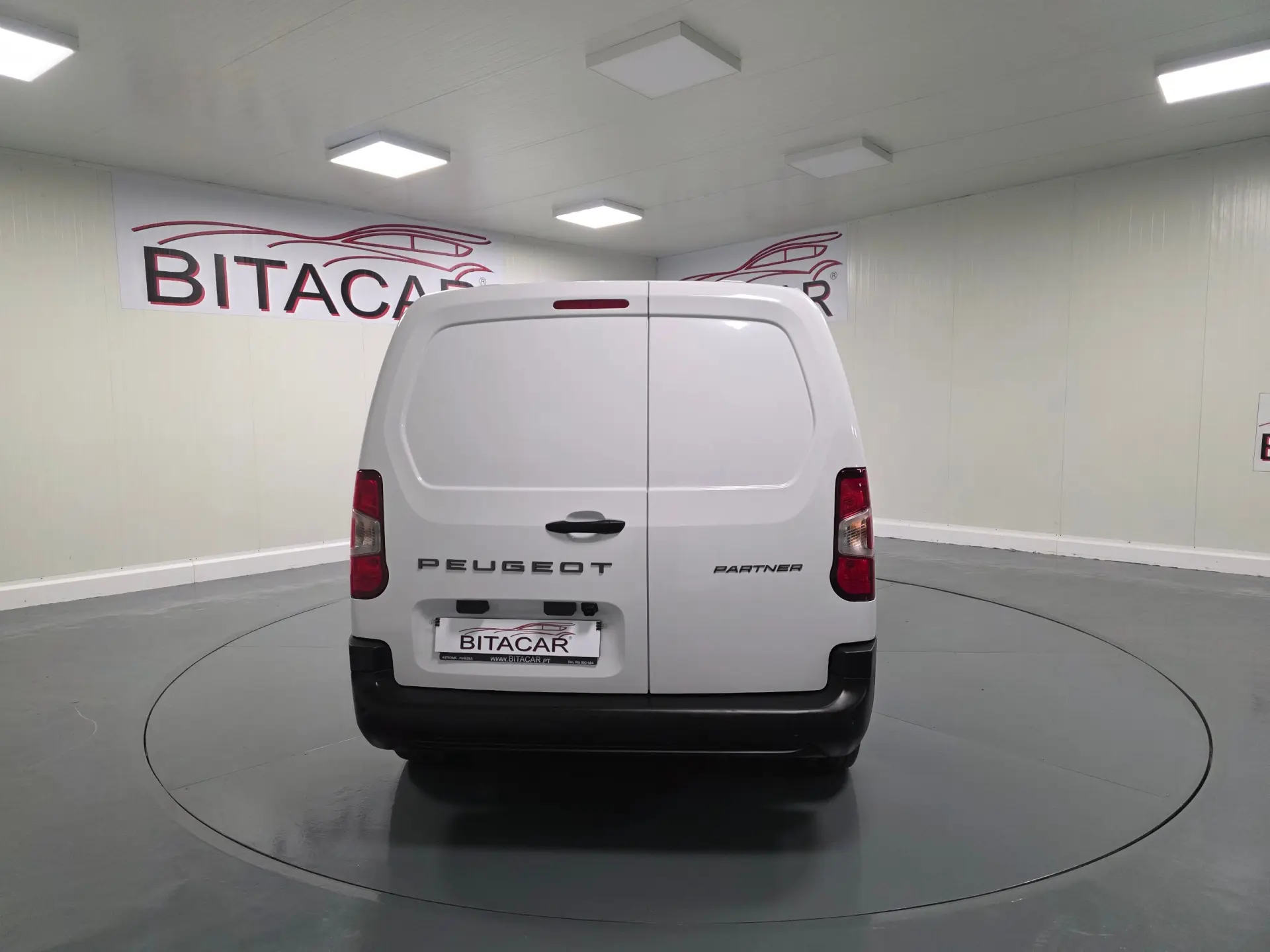 Peugeot Partner 1.5 BLUEHDI 100CV LONGA CAMARA TRASEIRA 51